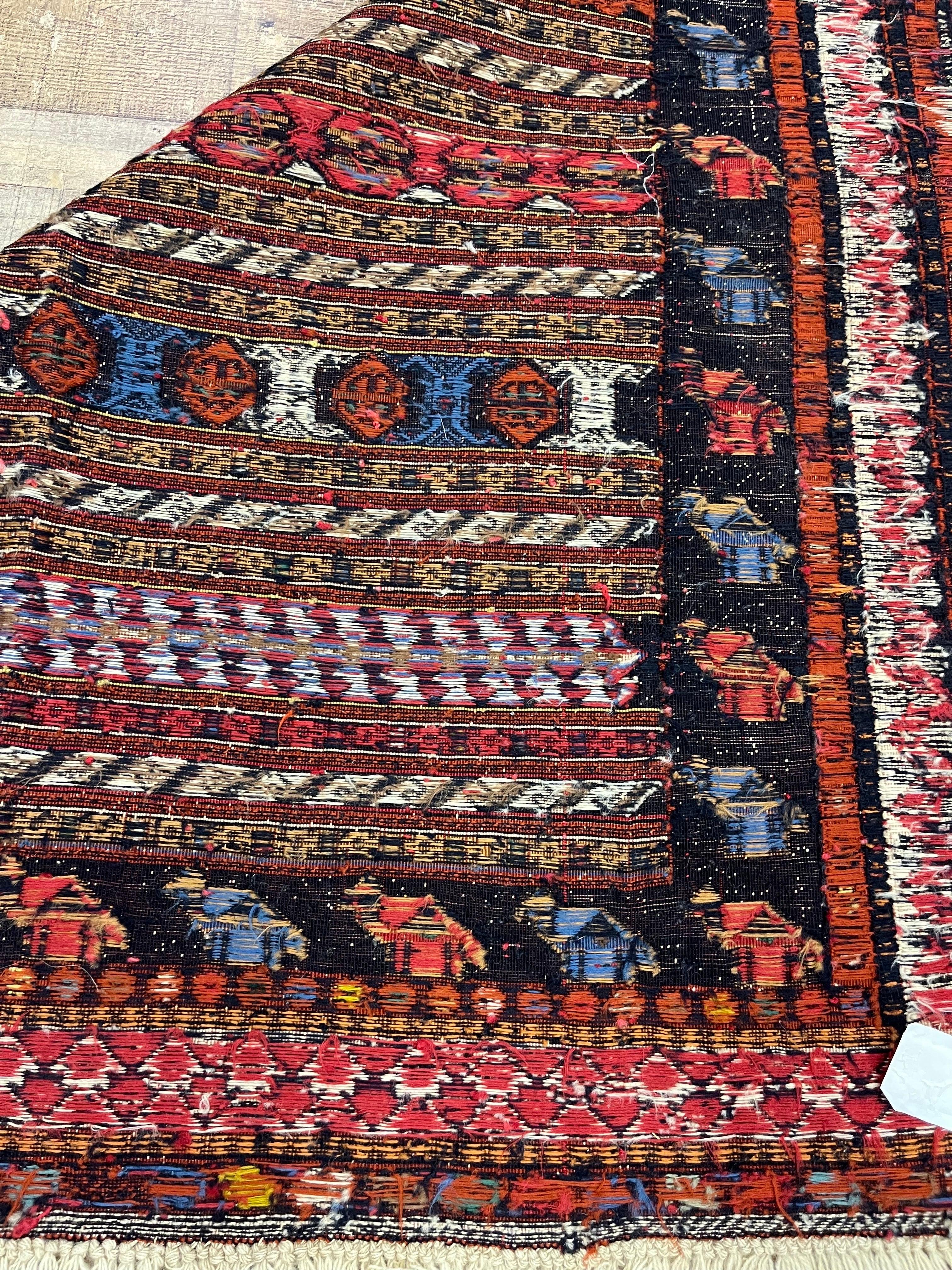 Handgewebter persischer Soumak Flachgewebe-Teppich im Vintage-Stil (20. Jahrhundert) im Angebot