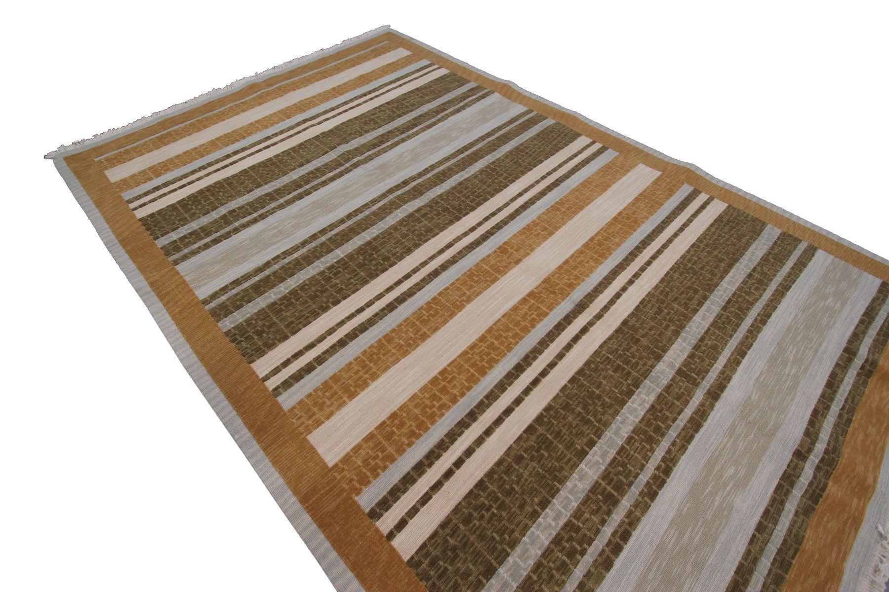 Vintage Soumak Teppich Jajim Modern Design Abstrakt Handgefertigter Teppich Streifen (Europäisch) im Angebot