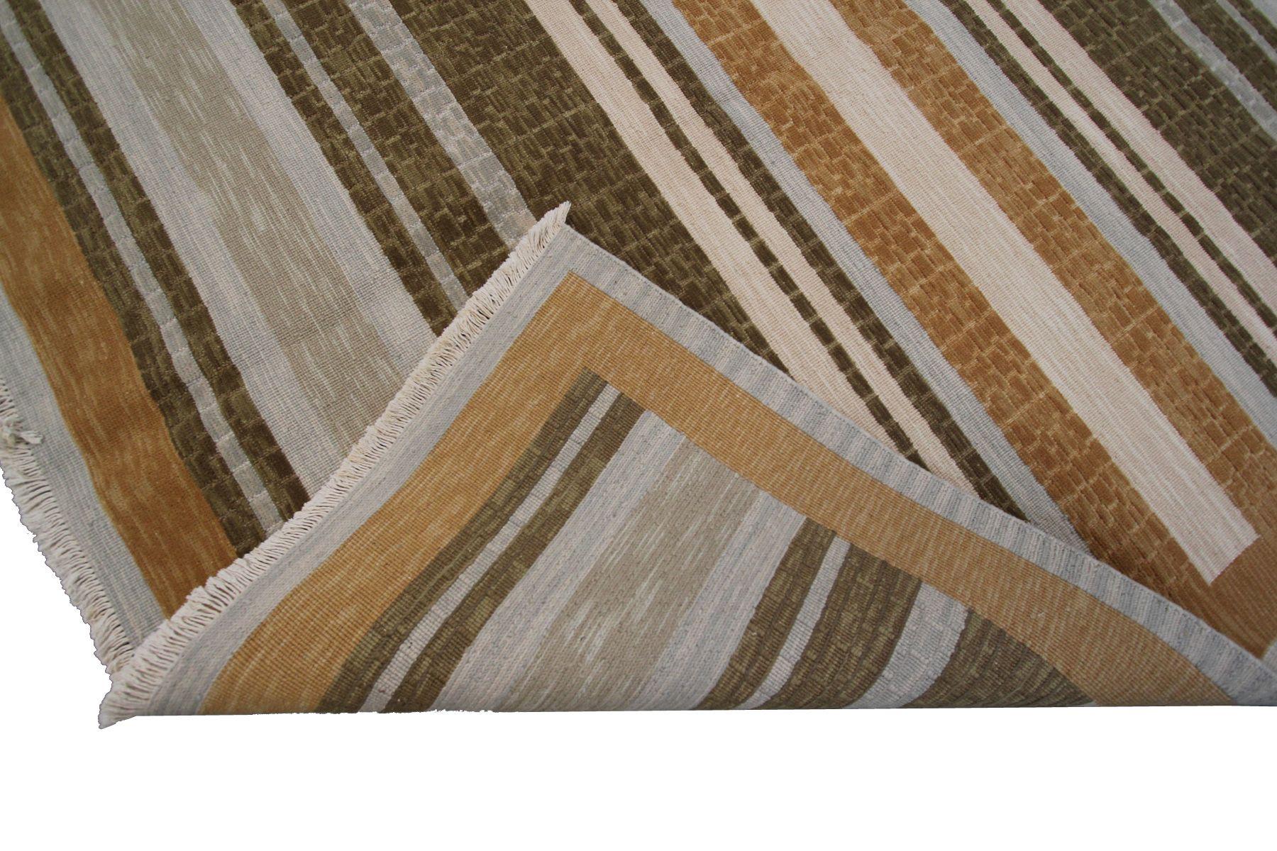 Hand-Knotted Vintage Soumak Rug Jajim Modern Design Abstract Handmade Rug Stripe For Sale