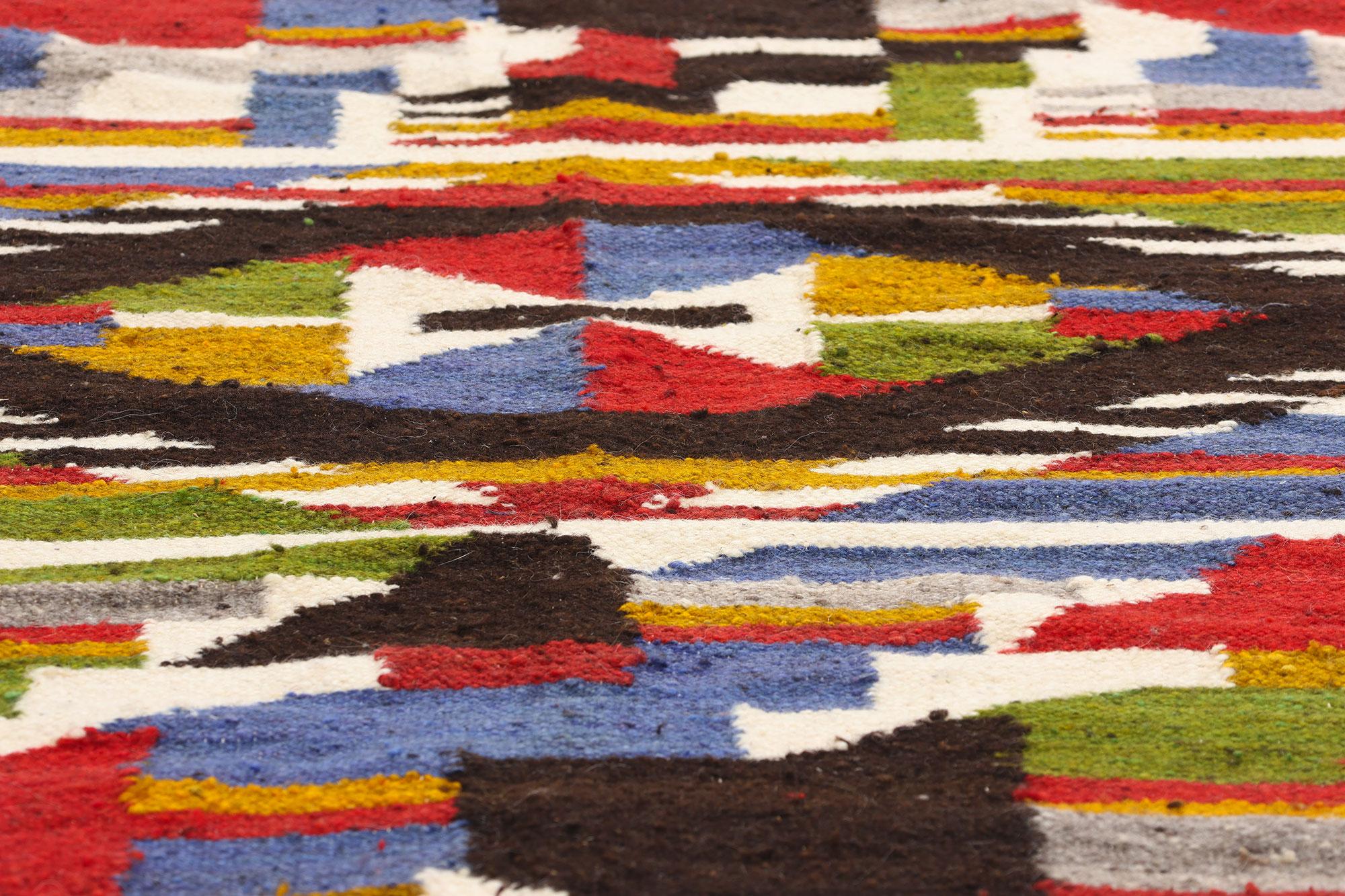 20th Century Vintage South American Kilim Peruvian Rug Chancay Pájaro Design For Sale