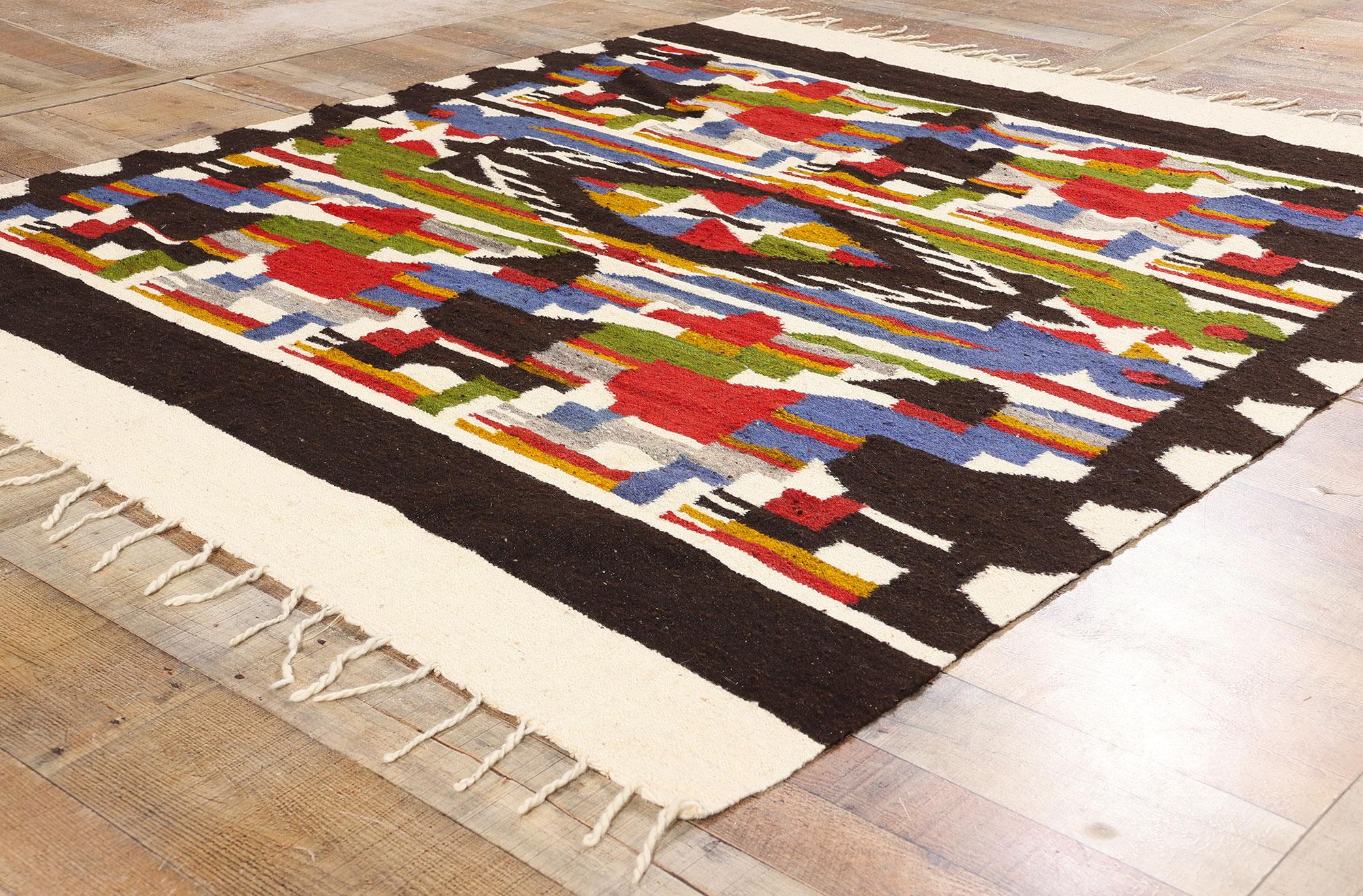 Vintage South American Kilim Peruvian Rug Chancay Pájaro Design For Sale 1