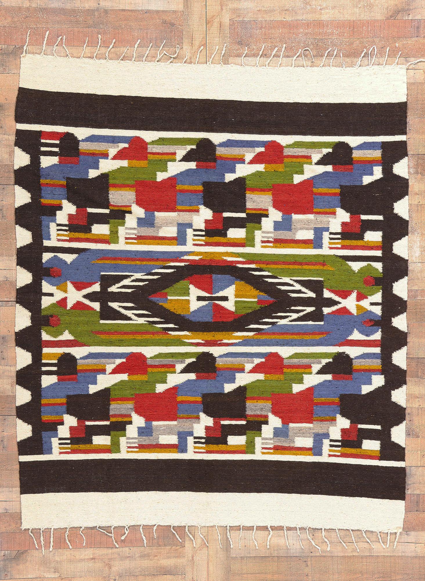 Vintage South American Kilim Peruvian Rug Chancay Pájaro Design For Sale 3