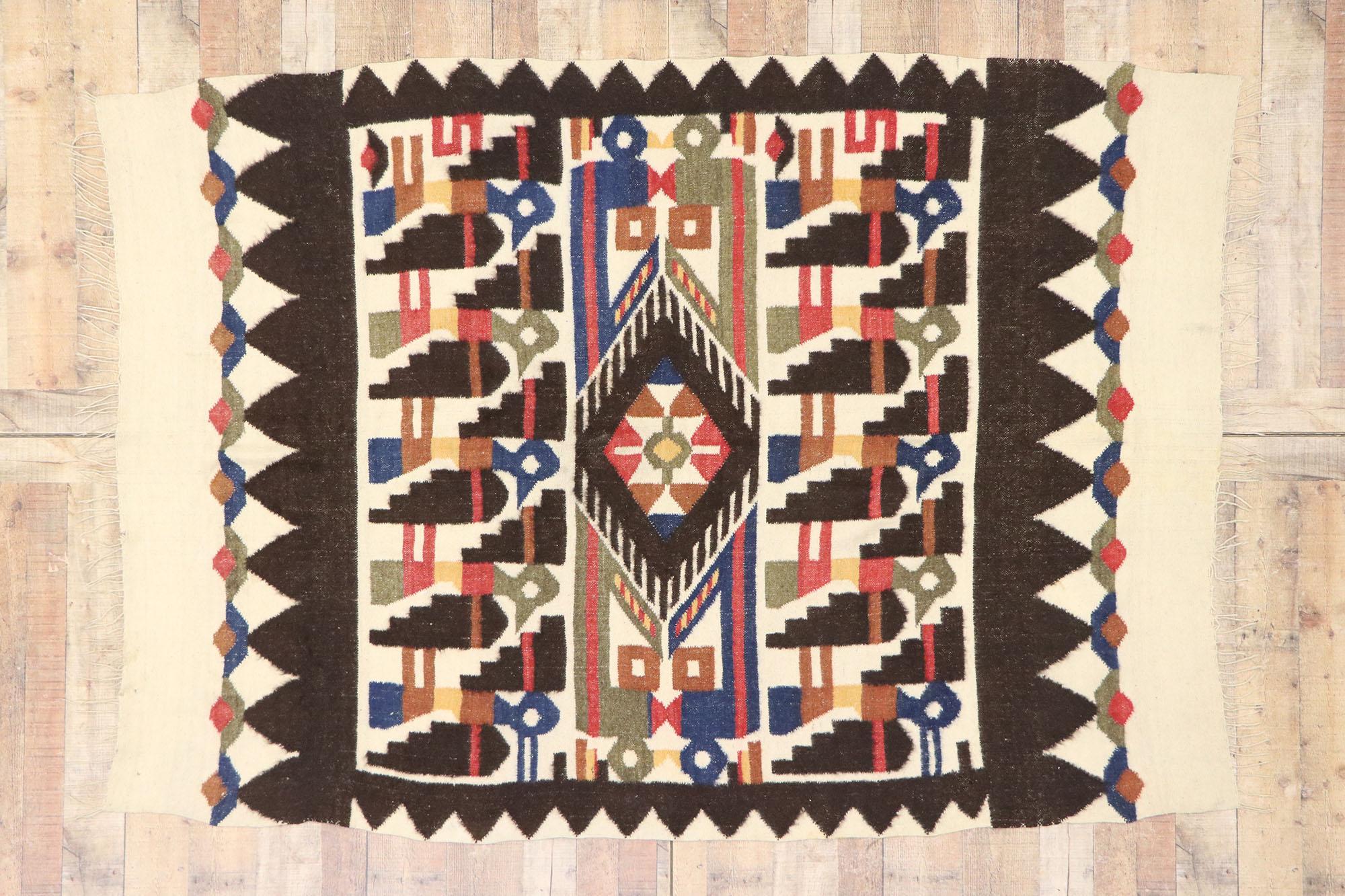 Vintage Südamerikanischer Kilim Peruanischer Teppich Chancay Pájaro Design (Wolle) im Angebot
