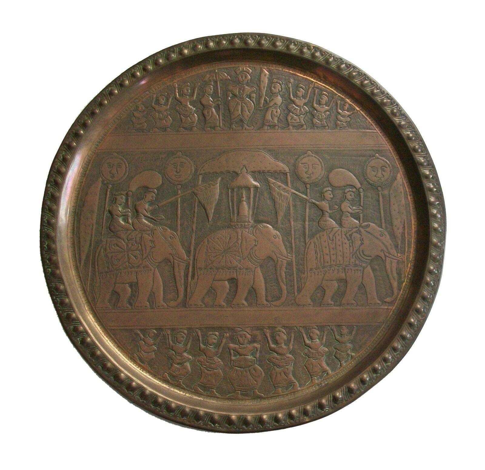 Anglo-Indian Vintage South Asian Brass Plate - Hand Hammered - #3 - India - Mid 20th Century For Sale