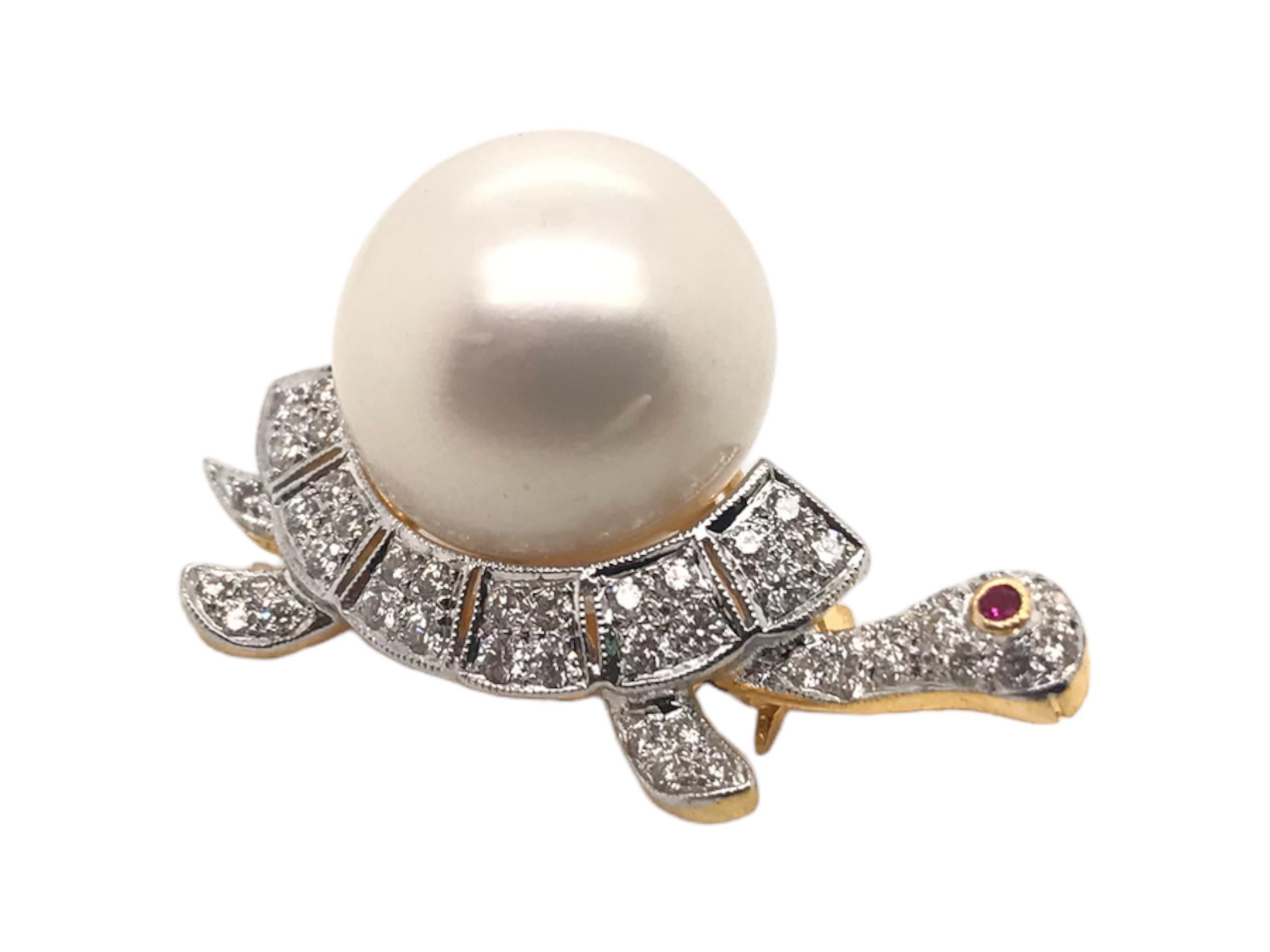 Vintage South Sea Pearl & Diamond Turtle Brooch GIA In Excellent Condition For Sale In Montgomery, AL