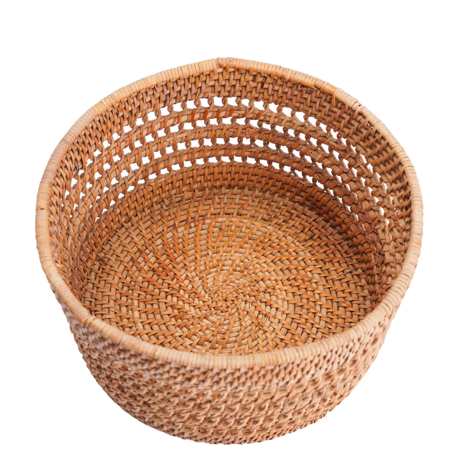 Südostasiatisches gewebter runder Korb im Vintage-Stil, 1900er Jahre (Bambus) im Angebot