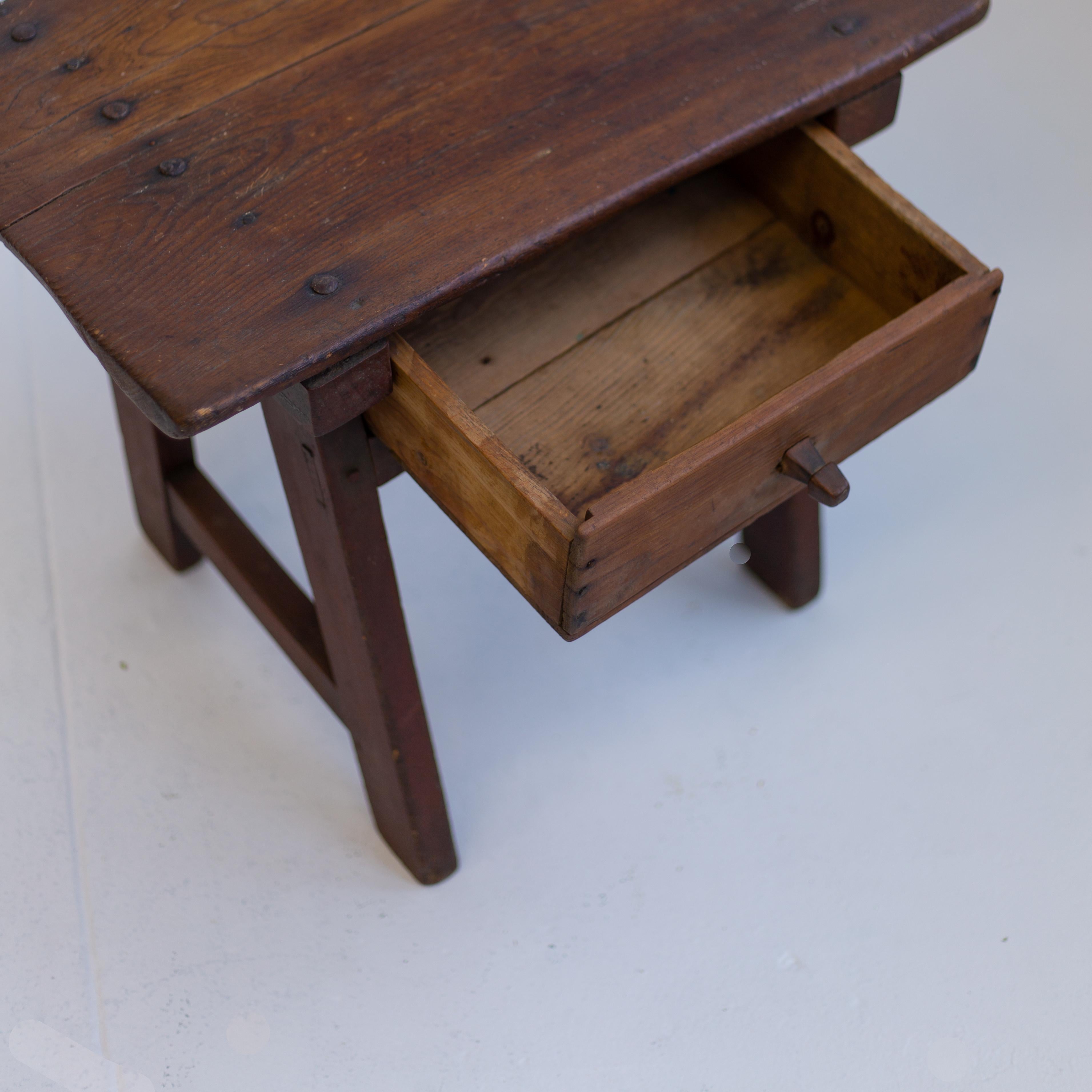 southern yellow pine table