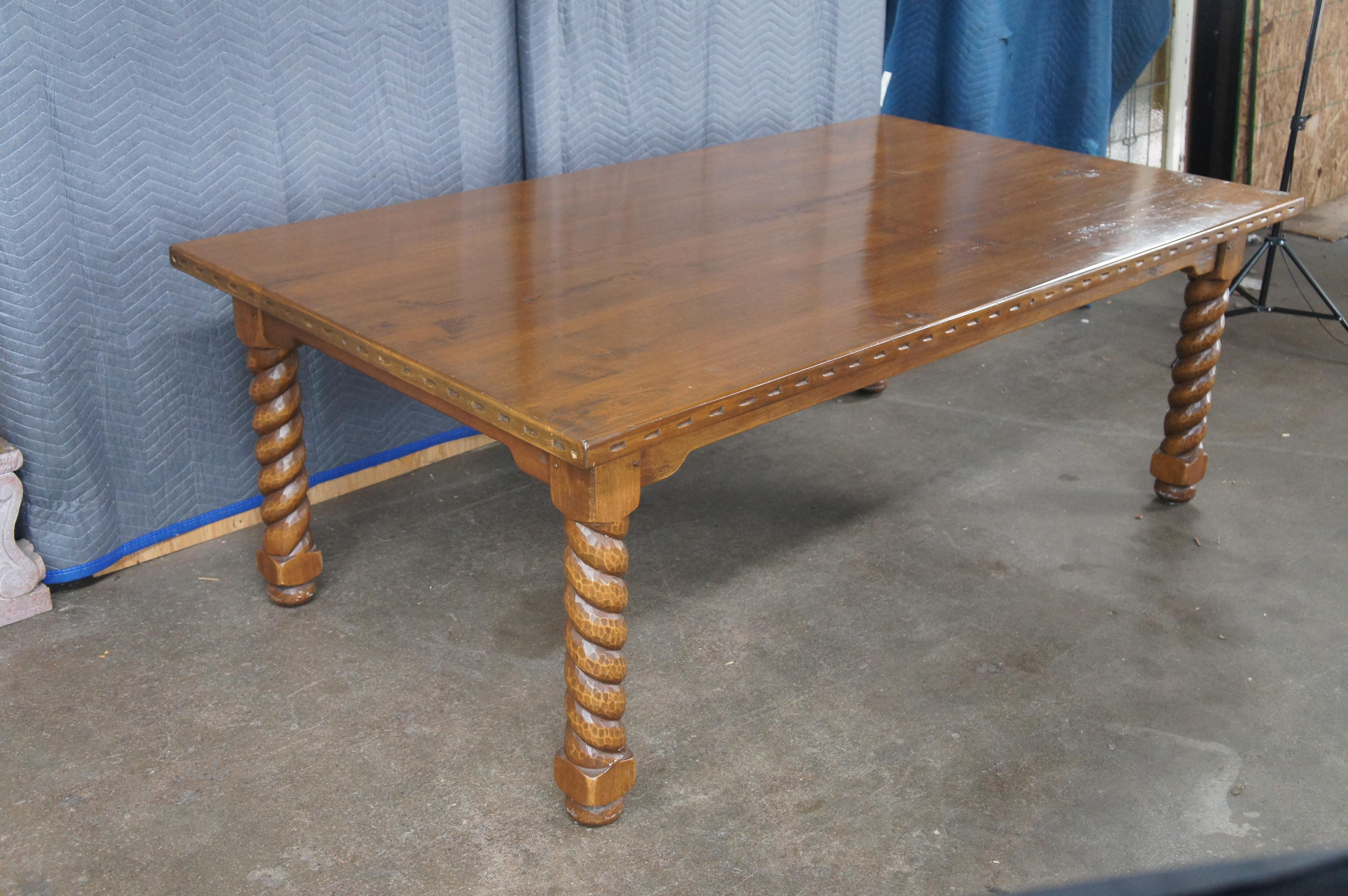 Américain Vintage Southwest Spanish Craftsmen Barley Twist Alder Draw Leaf Dining Table en vente