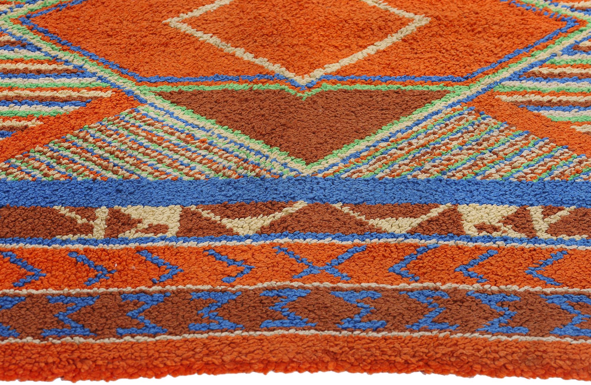 Alfombra Enganchada Americana Vintage Southwest Sunrise, 04'03 x 05'02 Estadounidense en venta