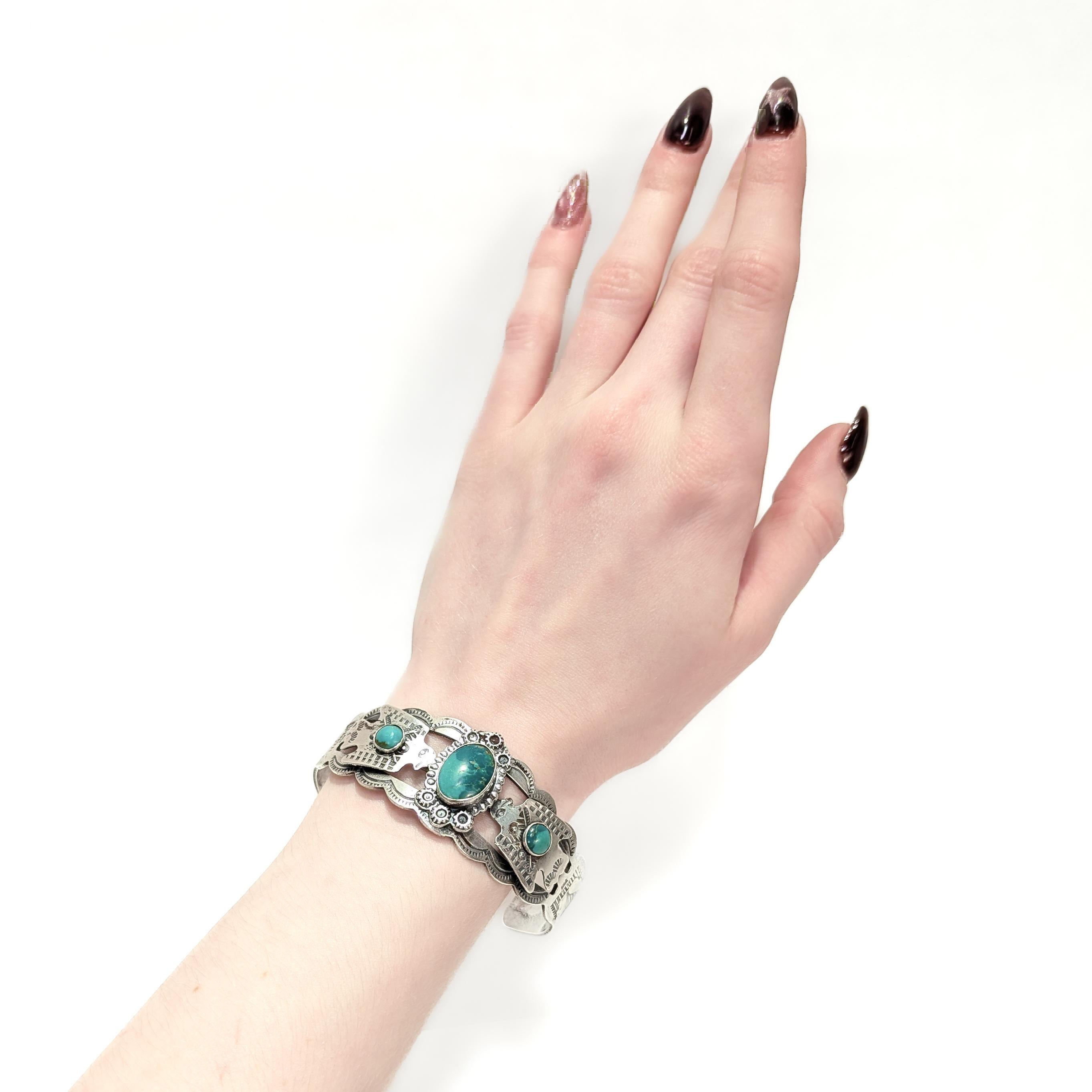 Native American Vintage Southwestern Navajo Sterling Silver & Turquoise Cabochon Cuff Bracelet For Sale