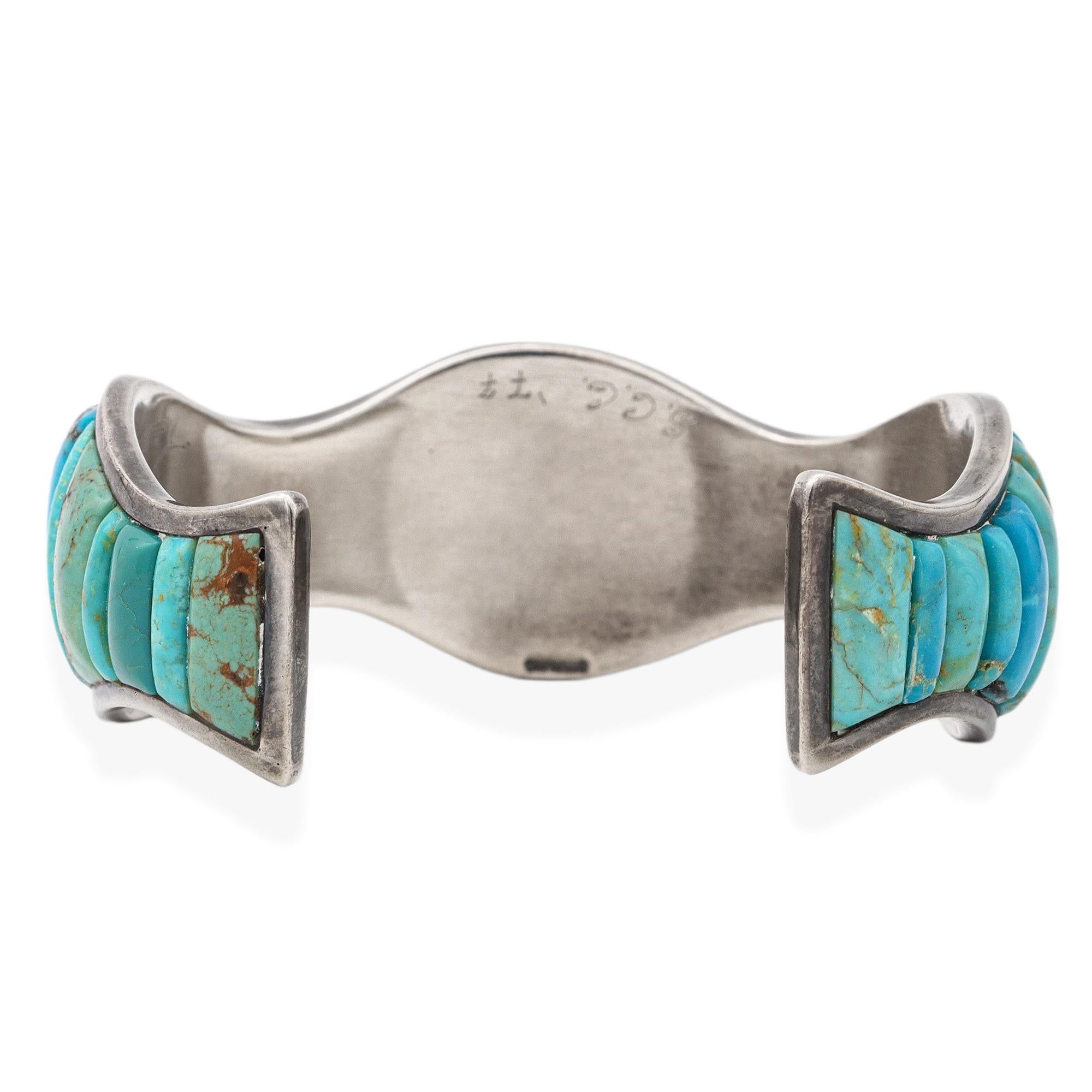 Vintage Southwestern Signed TOLLE Sterling Silver Turquoise Cuff Bracelet In Good Condition For Sale In New York, NY