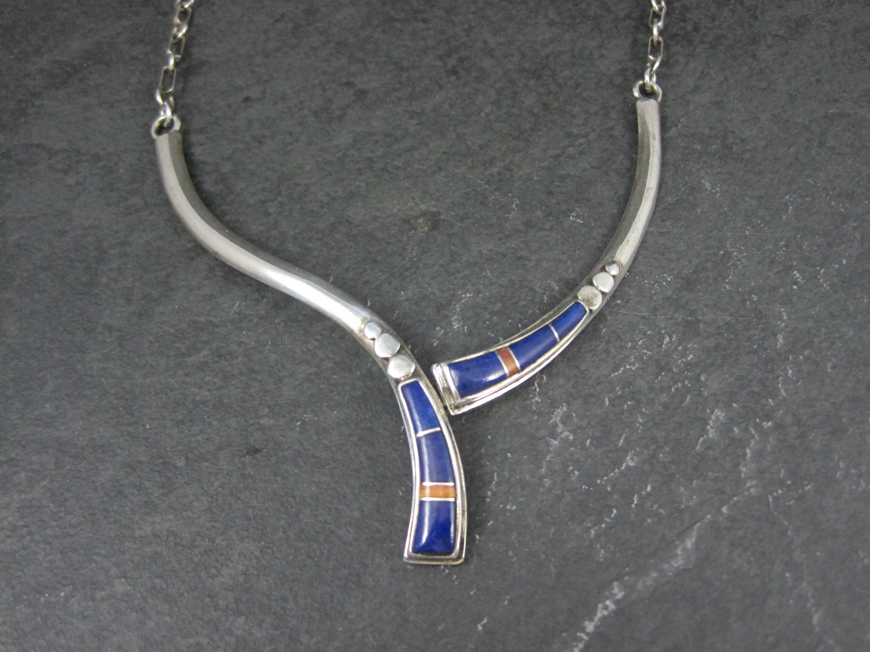 Nativo americano Vintage Southwestern Sterling Lapis Lazuli Spiny Oyster Inlay Necklace (Collana con intarsi di ostriche) in vendita