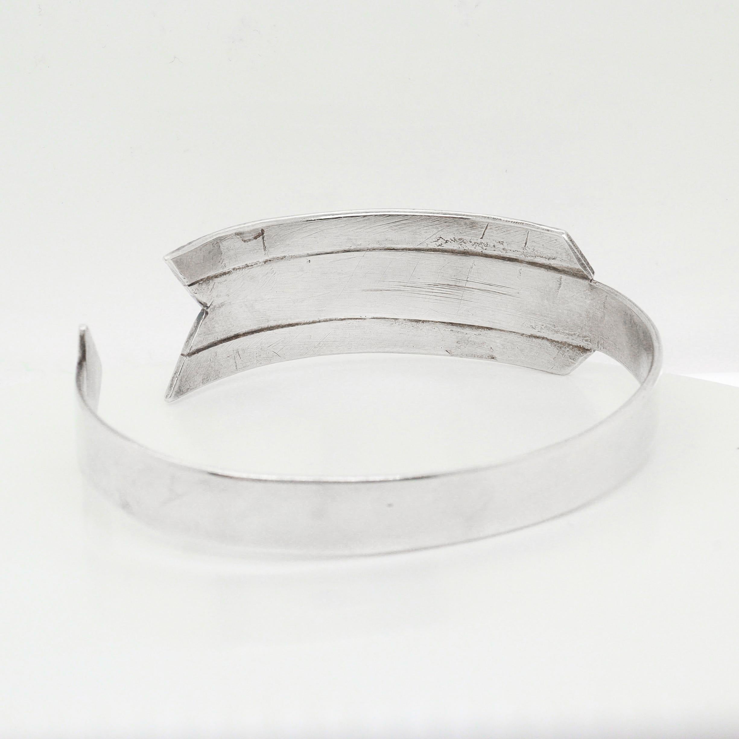 Pulsera brazalete vintage del suroeste de plata de ley con forma de flecha en venta 3