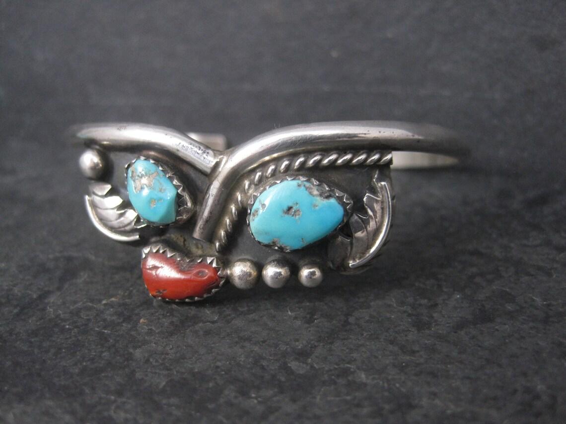 Vintage Southwestern Sterling Turquoise Coral Cuff Bracelet 6.25 Inches For Sale 1
