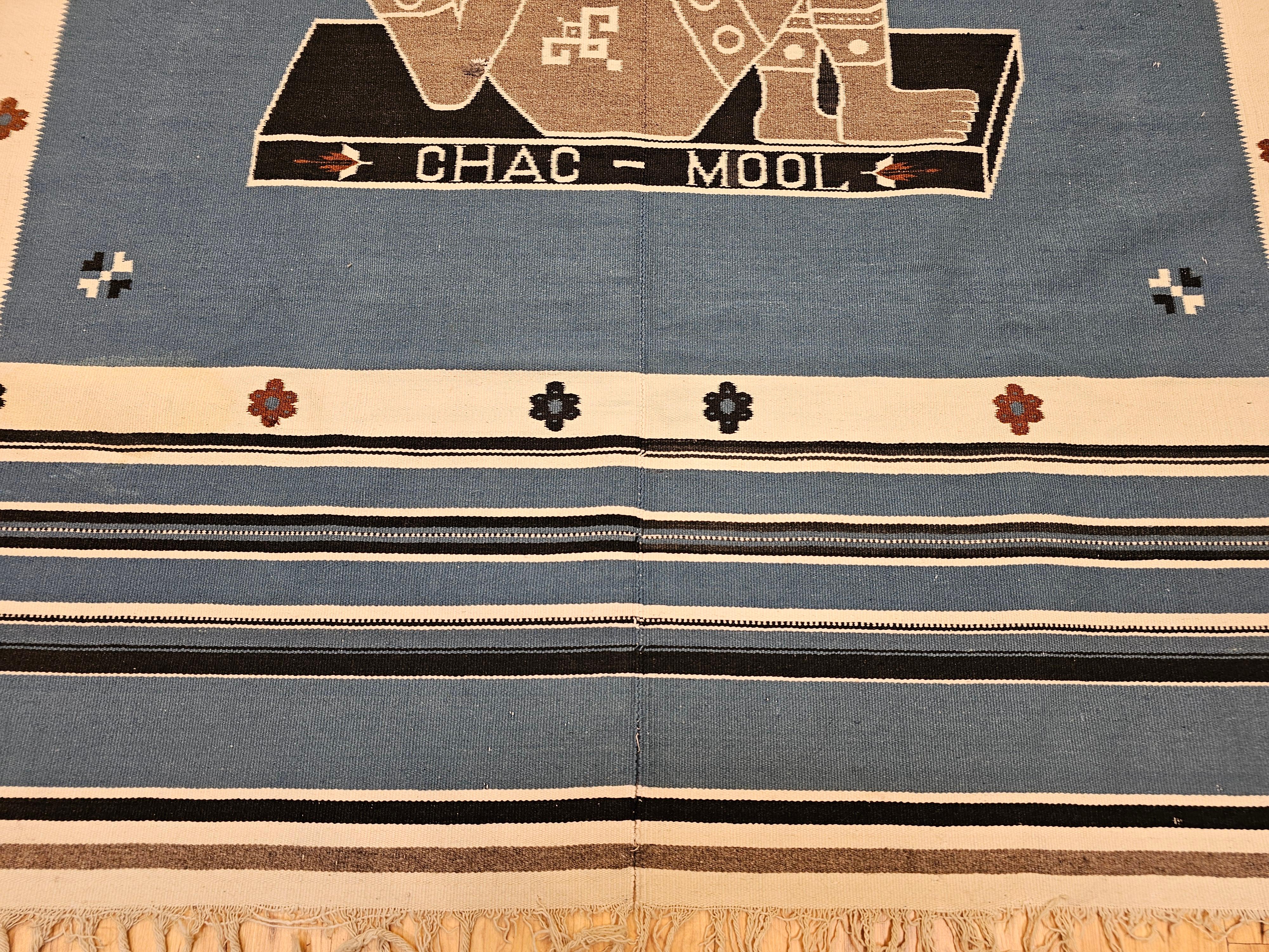 Alfombra Kilim Vintage Texcoco de Tejido Plano del Suroeste en Azul Real y Motivo Deidad en Bueno estado para la venta en Barrington, IL