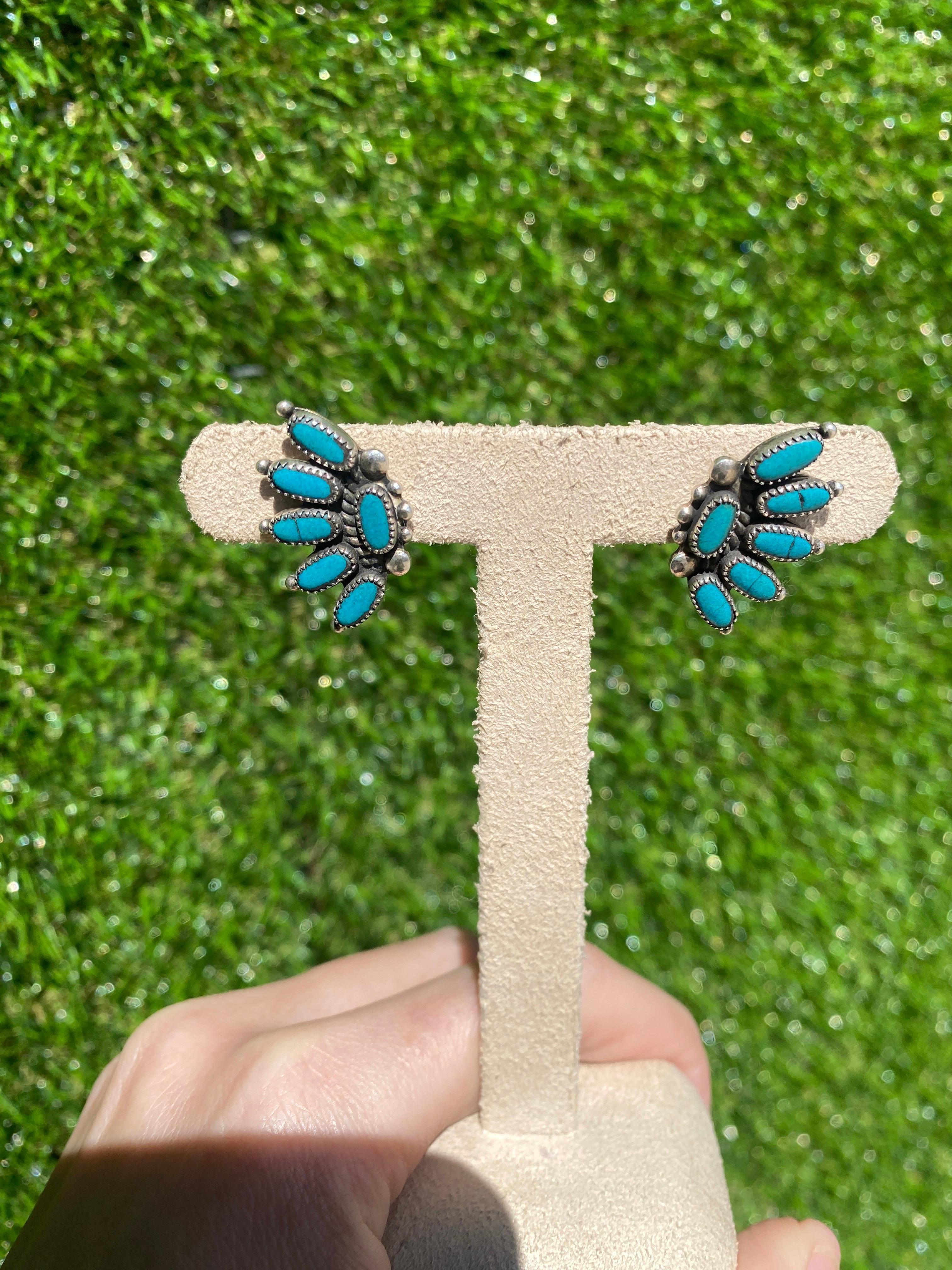 Vintage Southwestern Turquoise and Sterling Silver Earrings For Sale 8