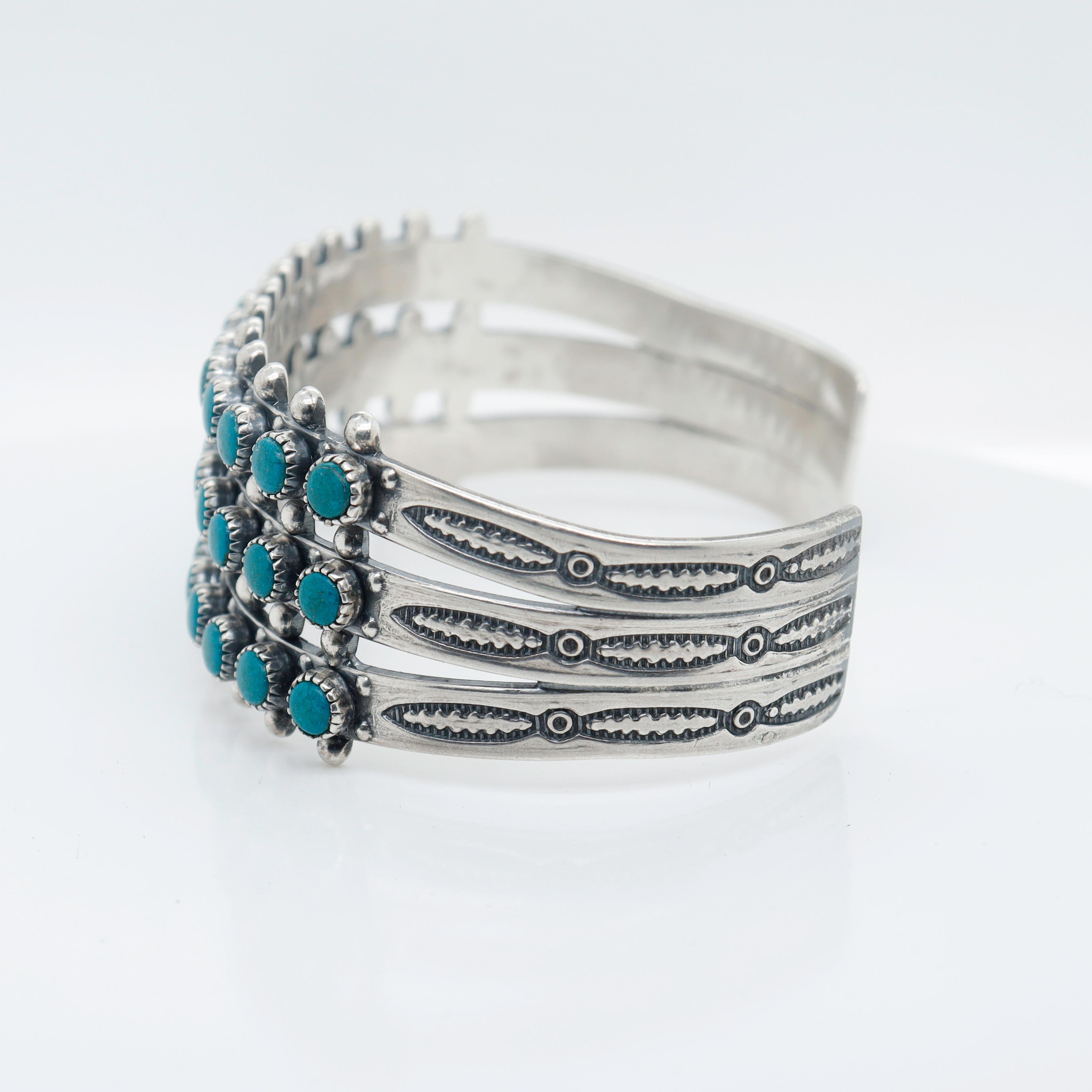  Zuni Bracelet manchette vintage en argent sterling avec cabochon de turquoise du sud-ouest en vente 4