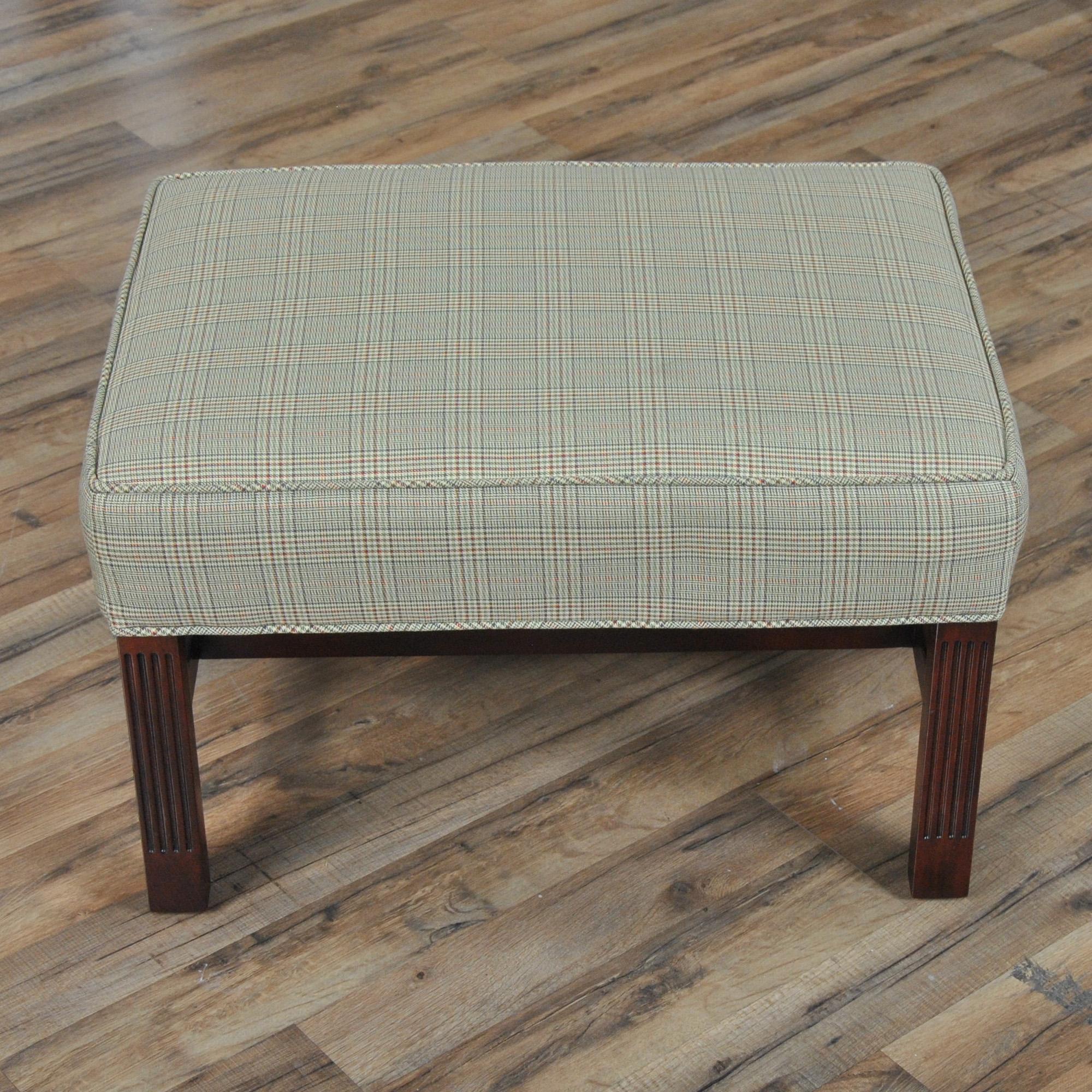 This Vintage Southwood Ottoman being offered from Niagara Furniture is impressive with it’s boldly colored fabric. Superbly crafted in the USA this Ottoman has a great designer look with a solid and comfortable frame. Inspired by decades of design