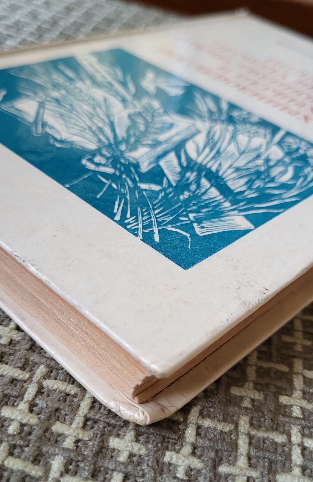 Vintage Soviet Book: Poetry of the Great Patriotic War and the Post-War, 1J58 For Sale 4