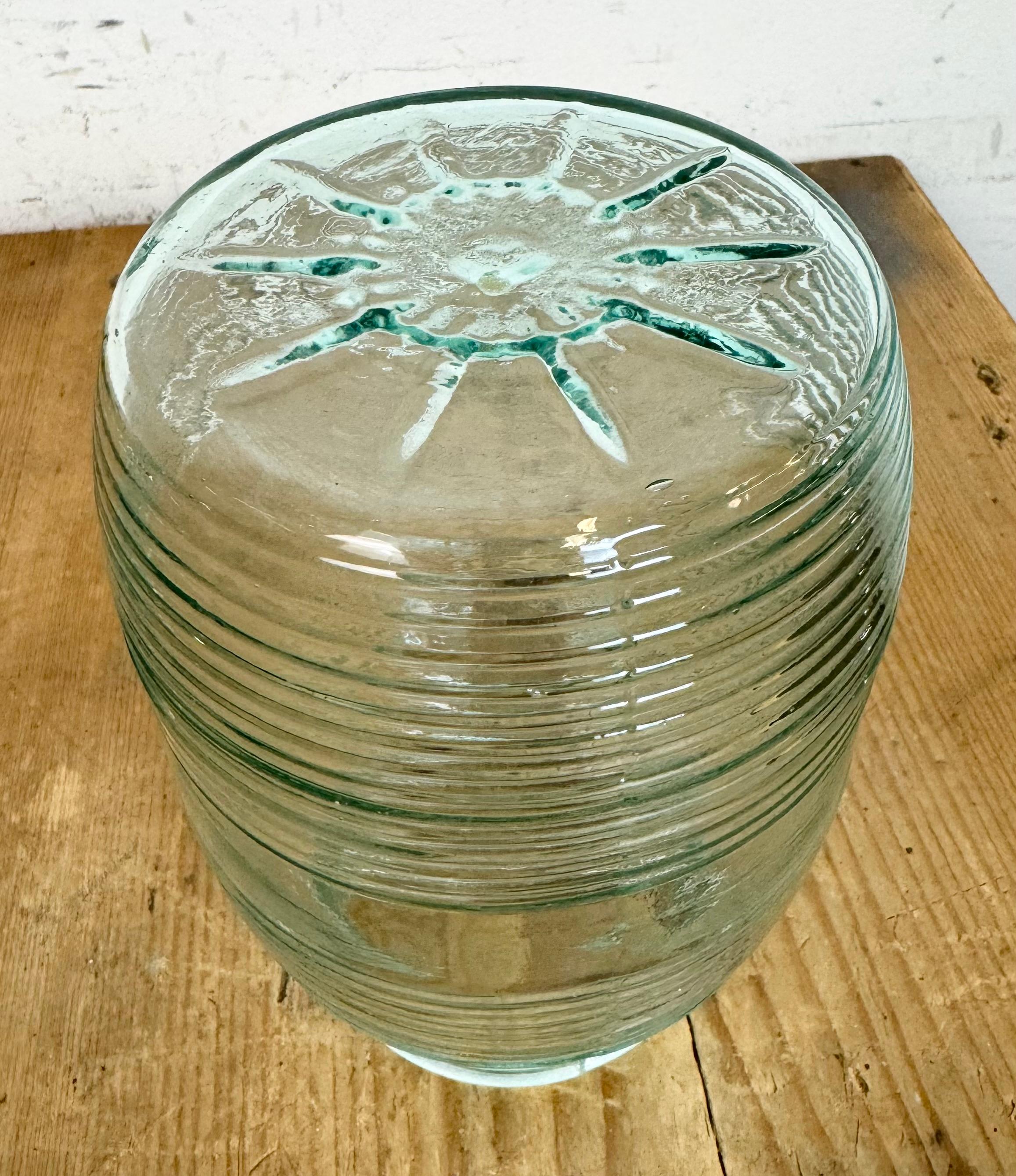 Lampada a sospensione sovietica d'epoca in vetro verde, anni '60 in vendita 8