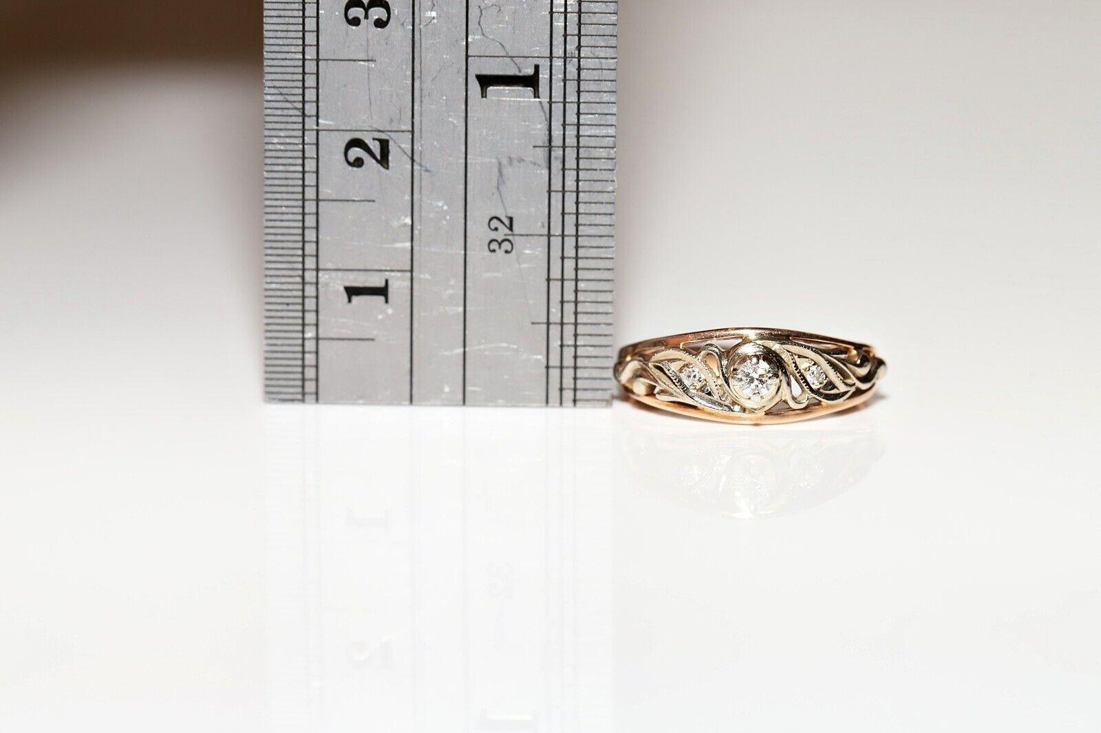 Vintage  14k Gold Circa 1960s Natural Diamond Decorated Ring  For Sale 4
