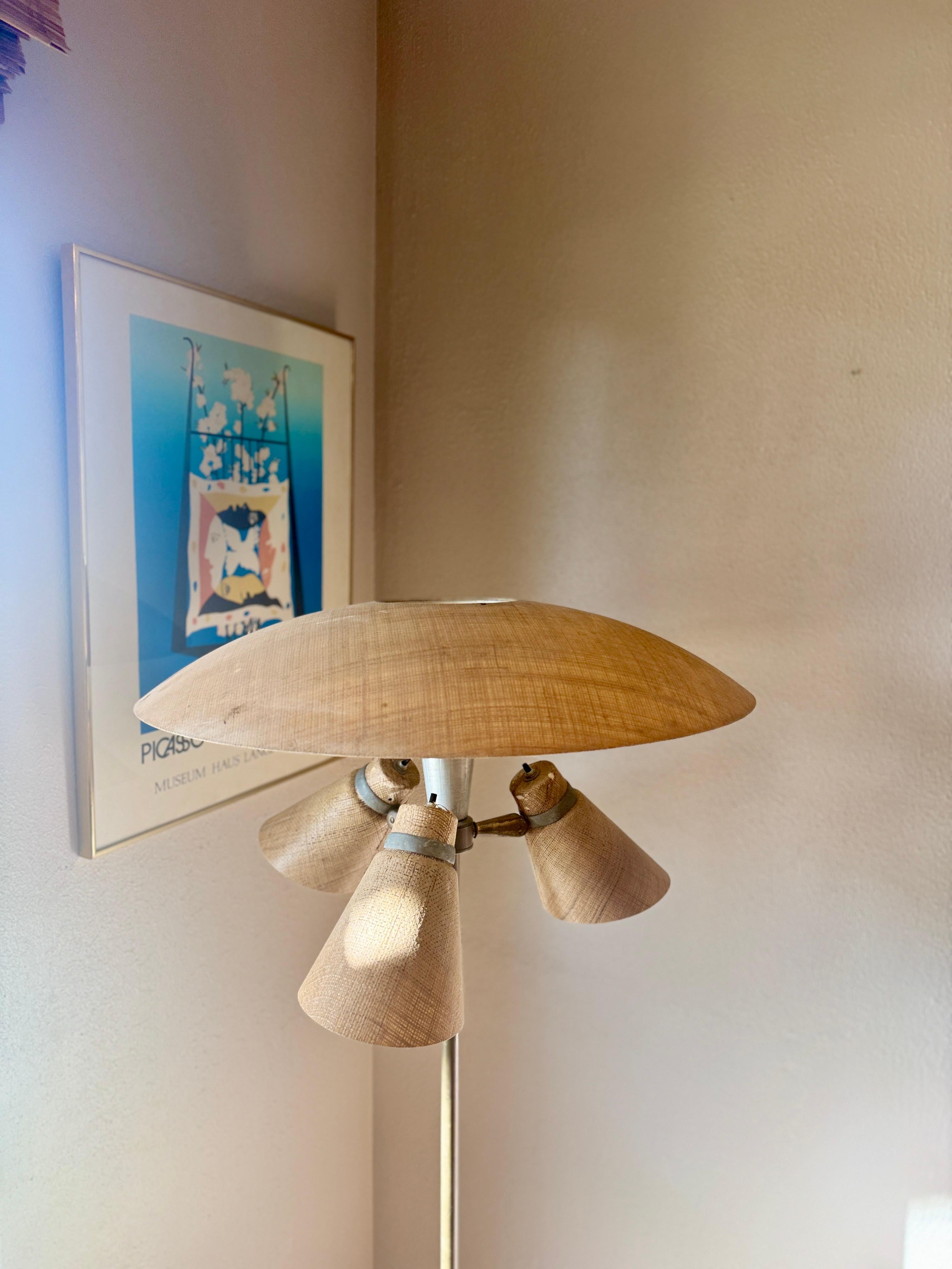 Lampadaire Vintage A Space Light à 4 lumières, circa 1960s en vente 11