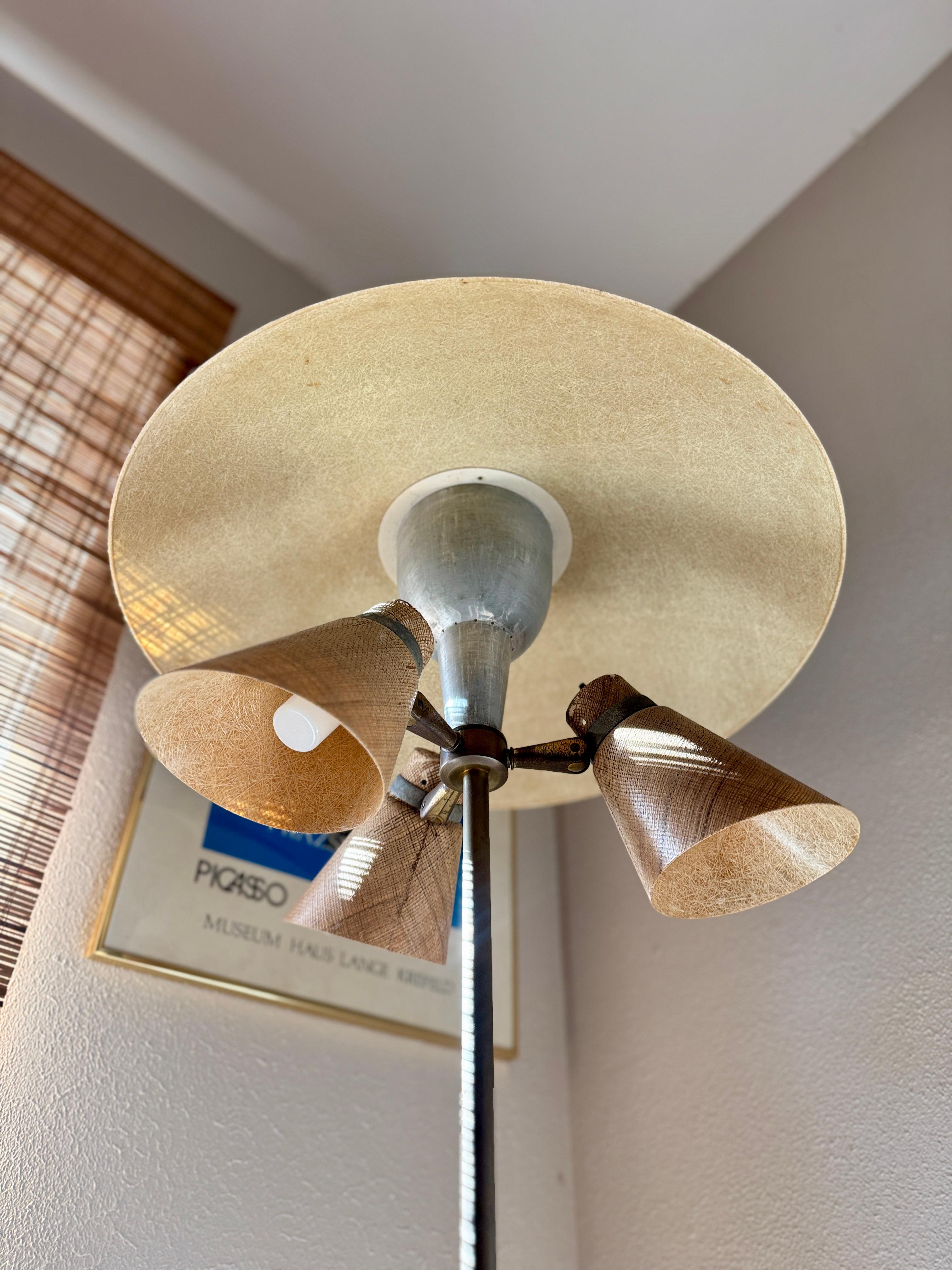 Lampadaire Vintage A Space Light à 4 lumières, circa 1960s en vente 1