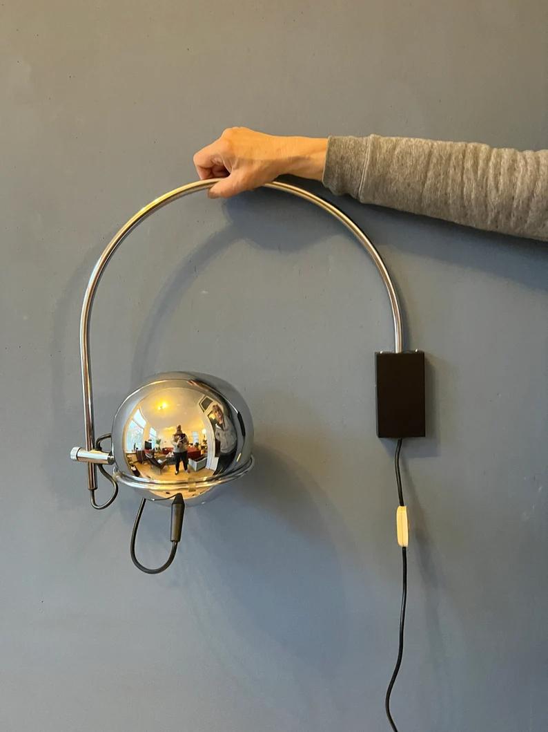 Vintage Space Age Arc Wall Lamp by GEPO, 1970s In Excellent Condition For Sale In ROTTERDAM, ZH