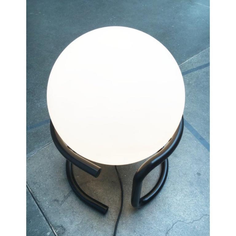 Lampadaire vintage boule de l'ère spatiale Bon état - En vente à Hamburg, DE