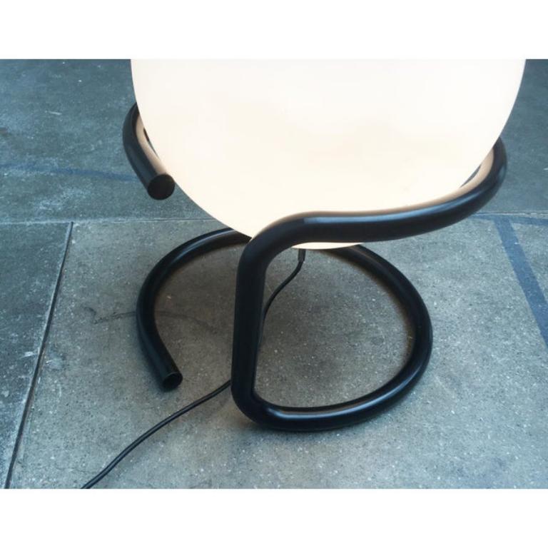 20ième siècle Lampadaire vintage boule de l'ère spatiale en vente