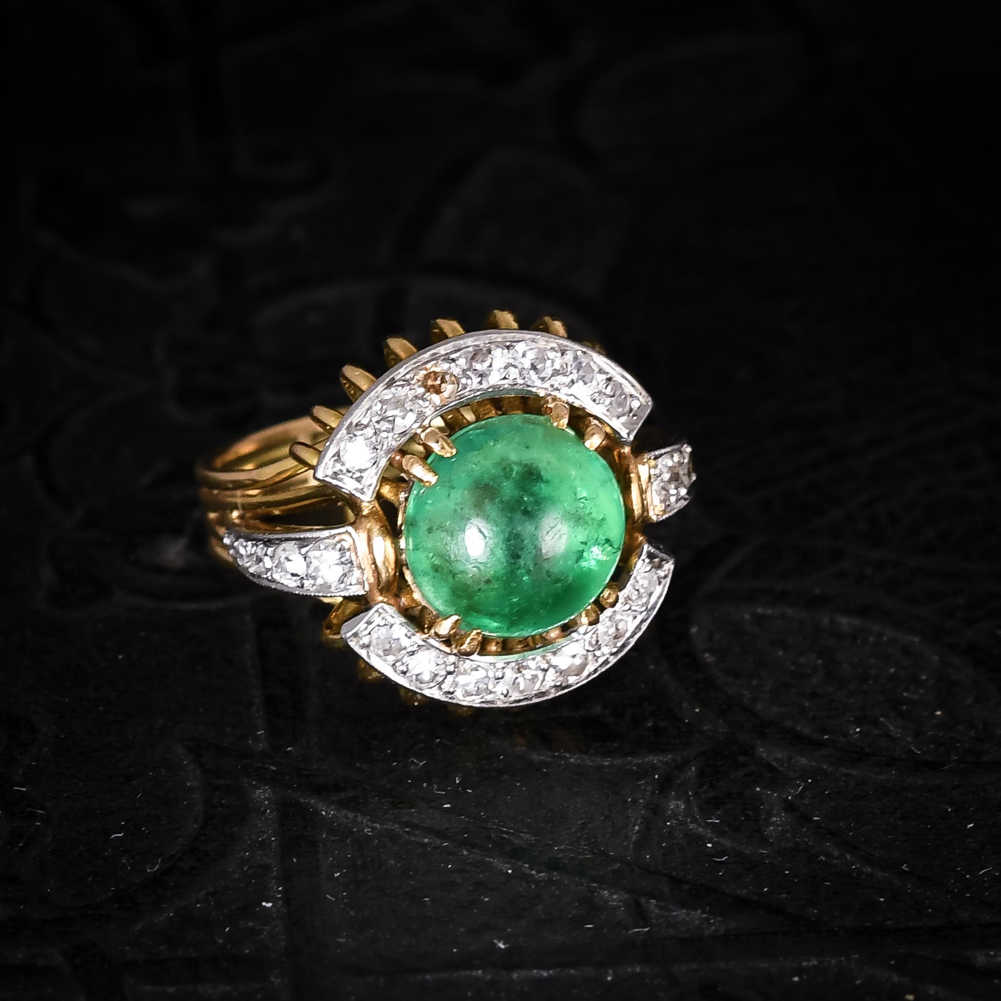 Vintage Space Age Cabochon Emerald Diamond Cocktail Ring In Good Condition In Sale, Cheshire