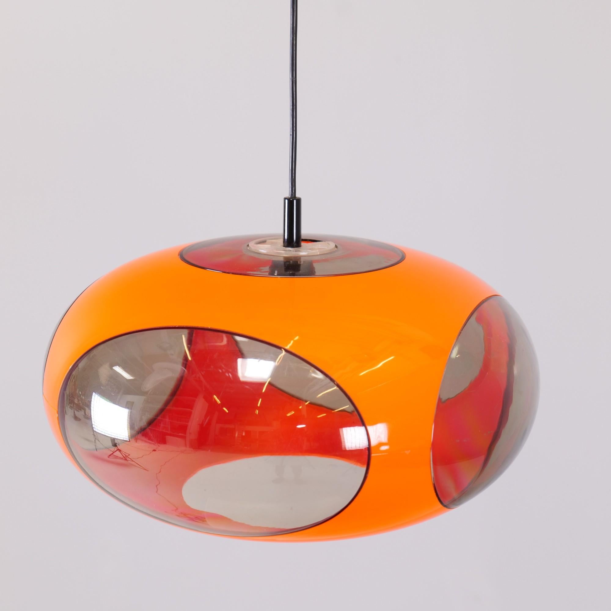 Rare space-age lamp from Massive Belgium in the style of Luigi Colani.

Dimensions:
85 cm height (cable is easily replaceable variable).
40 cm width/diameter
Material:
acrylic, plastic

E27 socket up to 250 V (LED recommended)
