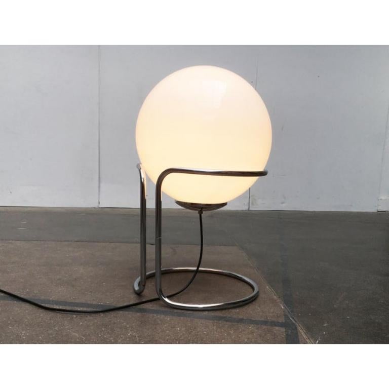 Lámpara de pie Vintage Space Age con bola de cromo y cristal en venta 6
