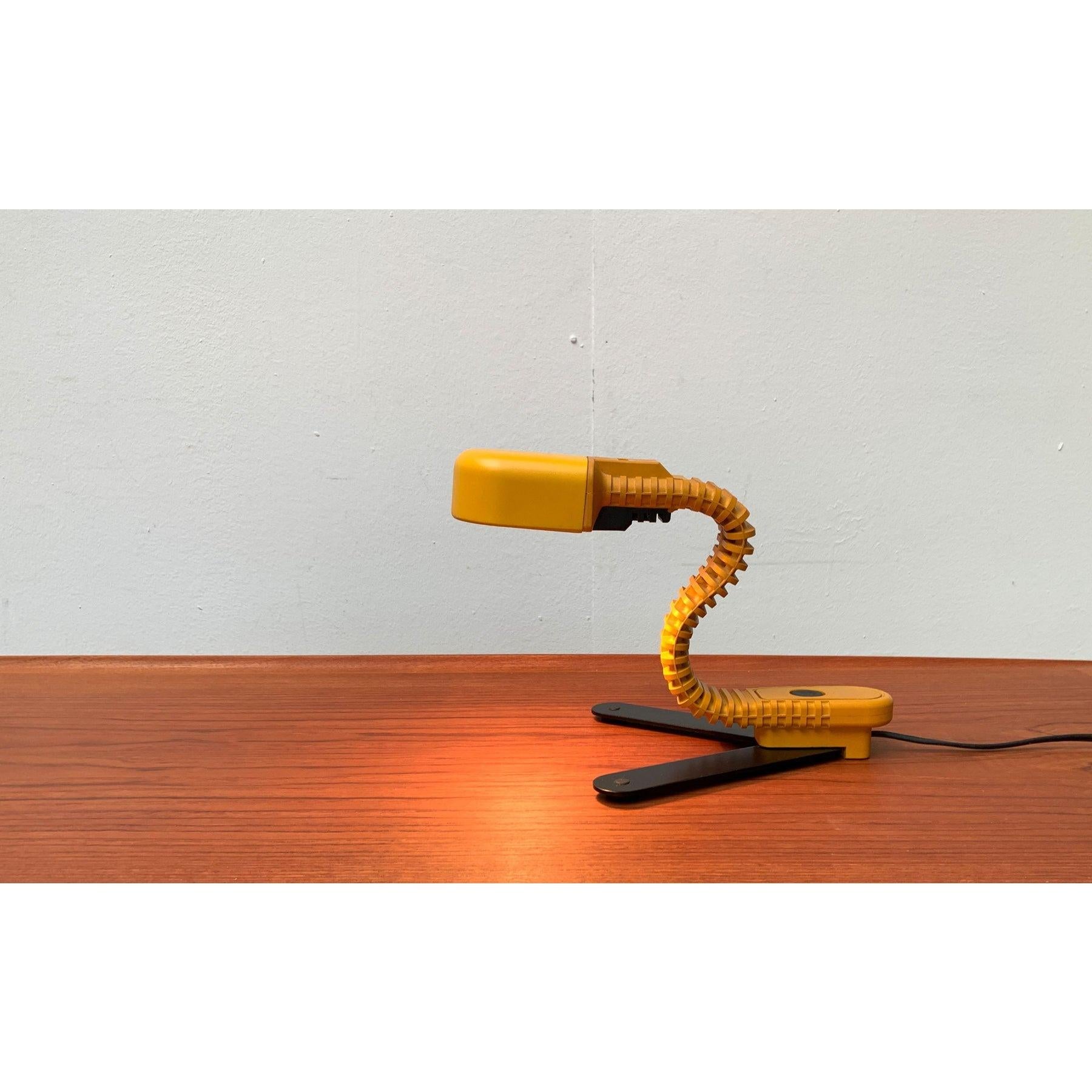 Vintage Space Age Cobra Table Lamp by Masayuki Kurokawa for Staff, 1970s For Sale 4