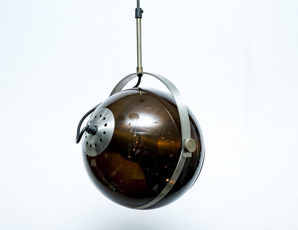 Fin du 20e siècle Lampe à suspension vintage de l'ère spatiale en forme de boule d'œil en vente