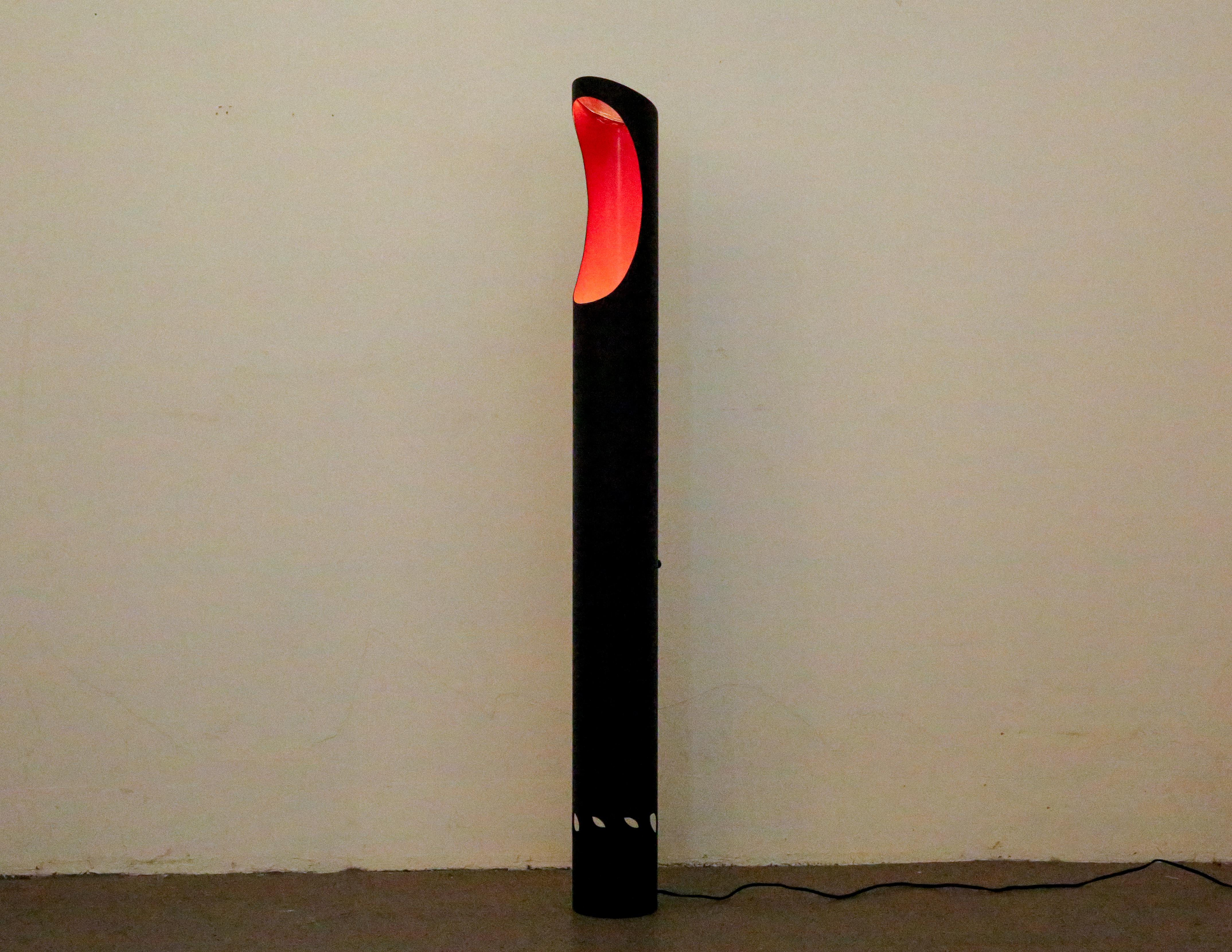 Presenting a striking Mid-Century Modern or Pop Art styled floor lamp, likely originating from Canada around 1970. While unsigned, it exemplifies the iconic 