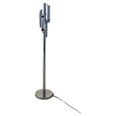 Retro Sculptural tubular floor lamp in chrome metal, Space Age, Reggiani style