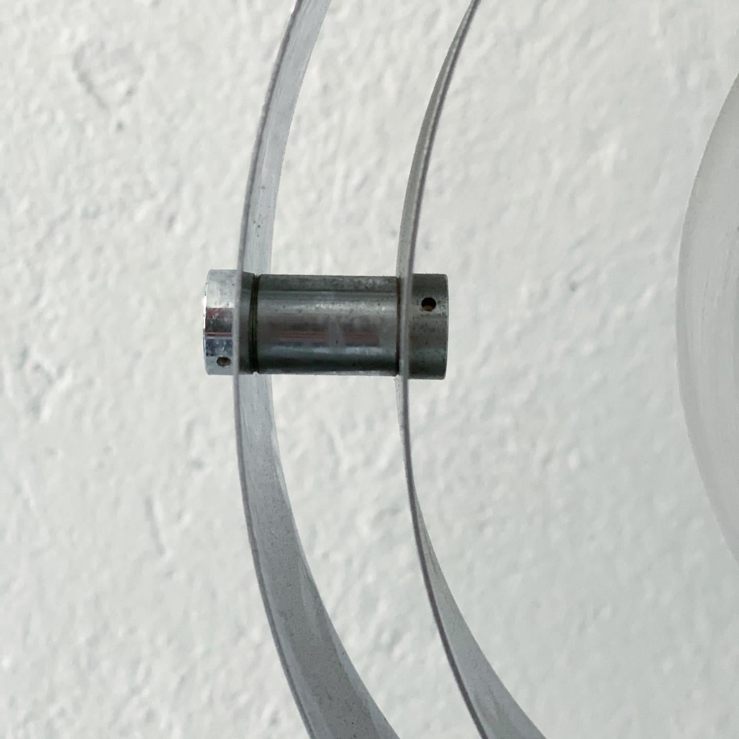 Lampadaire vintage de l'ère spatiale en métal chromé avec trois abat-jour ruban en vente 1
