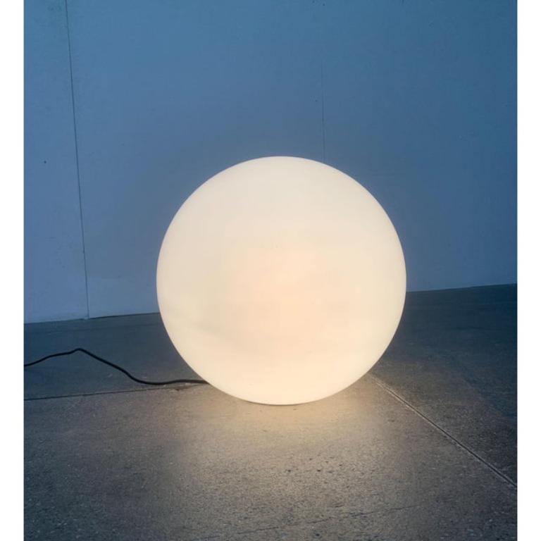 Lampadaire français de l'ère spatiale, SCE, France Excellent état - En vente à Hamburg, DE