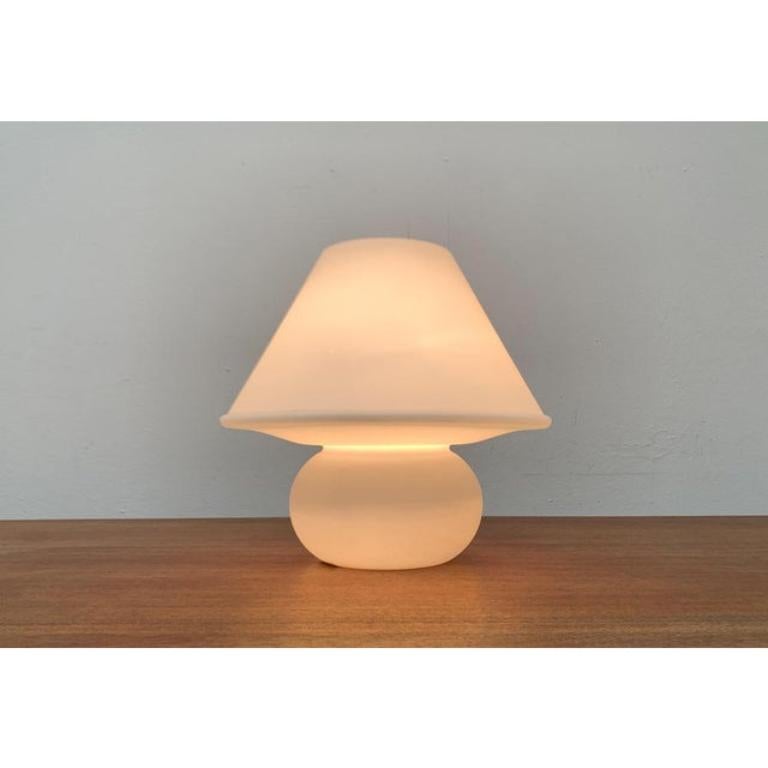 20ième siècle Lampe de bureau allemande vintage en verre de l'ère spatiale, Limburg, 1970 en vente
