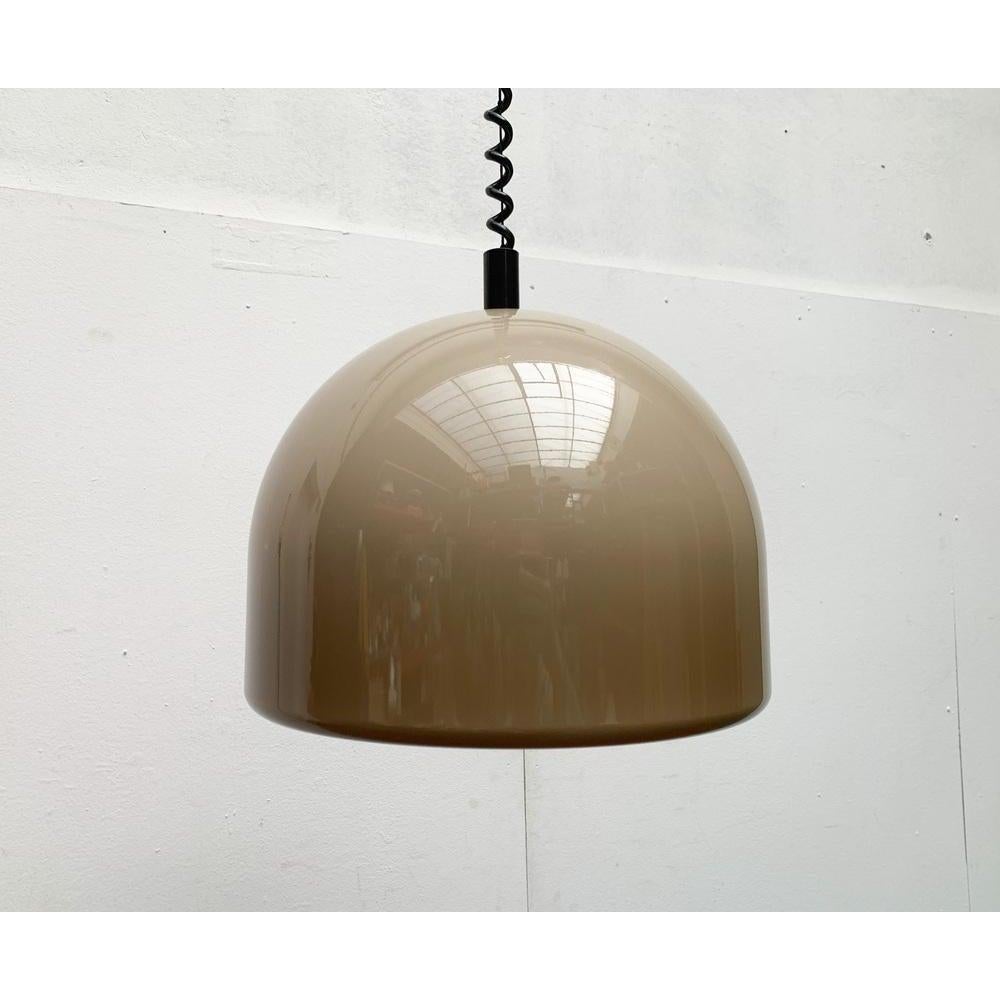 Pendentif allemand de l'ère spatiale modèle 5592, années 1970 Excellent état - En vente à Hamburg, DE