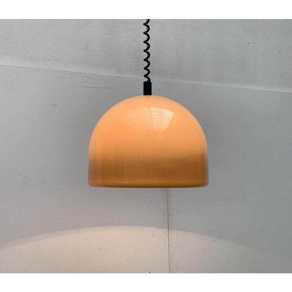 Pendentif allemand de l'ère spatiale modèle 5592, années 1970 en vente 1