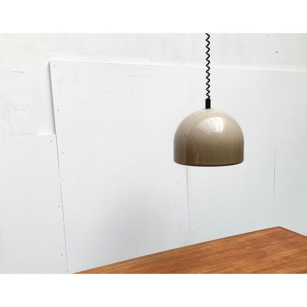 Pendentif allemand de l'ère spatiale modèle 5592, années 1970 en vente 3
