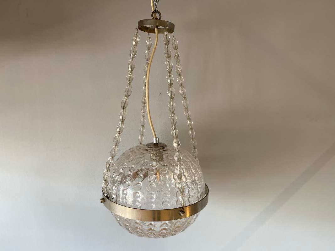 Lampe à suspension vintage en forme de boule en verre de l'ère spatiale, Allemagne, années 1970 en vente 6