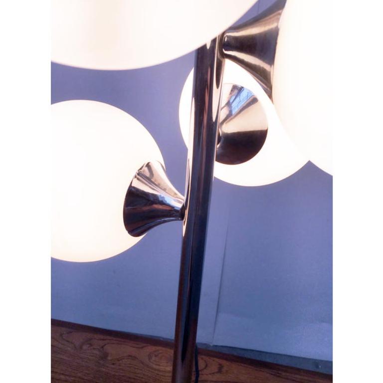Lampe de bureau vintage en verre et métal de l'ère spatiale, 1970 en vente 4