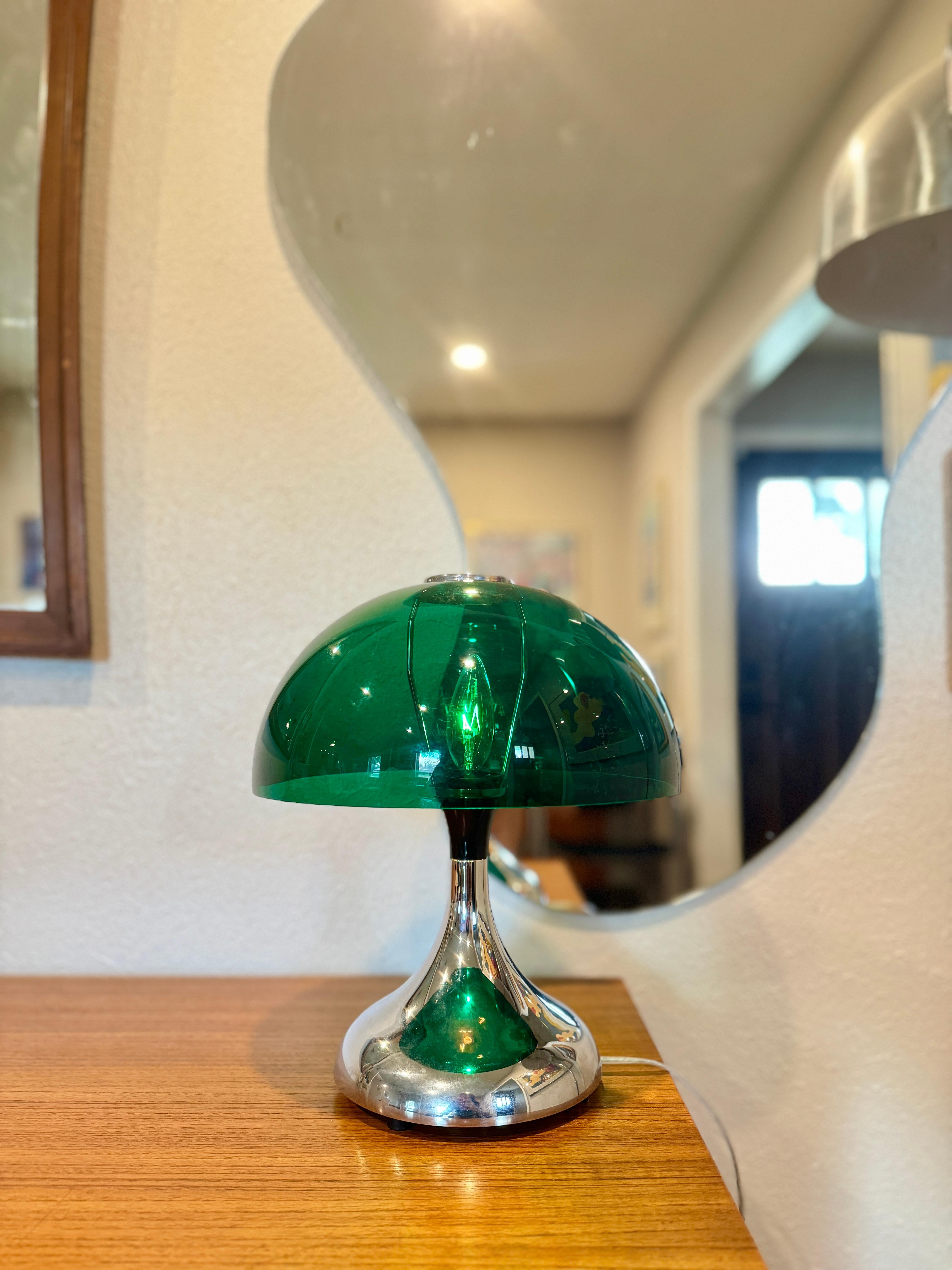 Unknown Vintage space age green and chrome mushroom touch lamp, circa 1970s For Sale