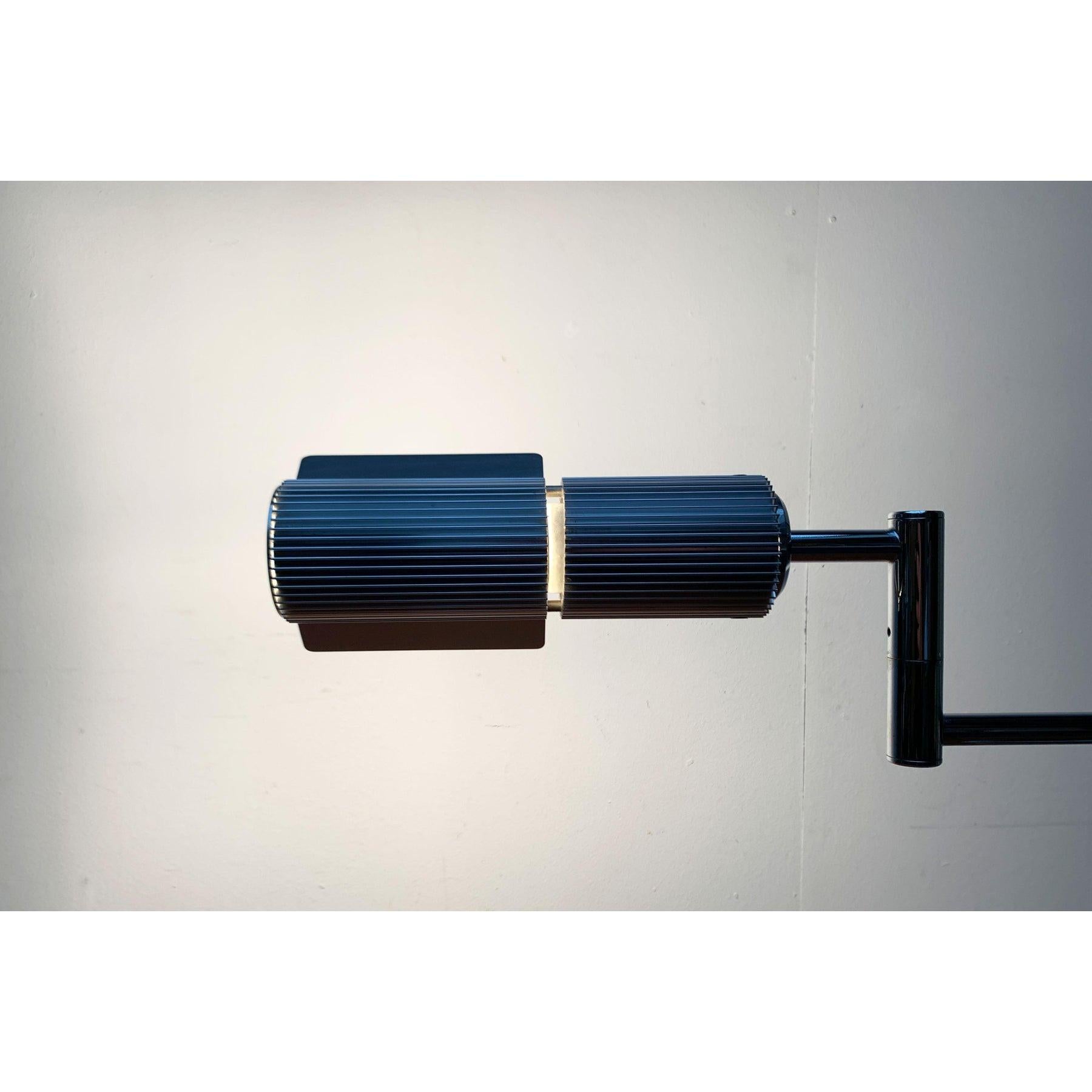 Métal Lampe de bureau vintage Haloprofil de l'ère spatiale par V. Frauenknecht, 1970 en vente