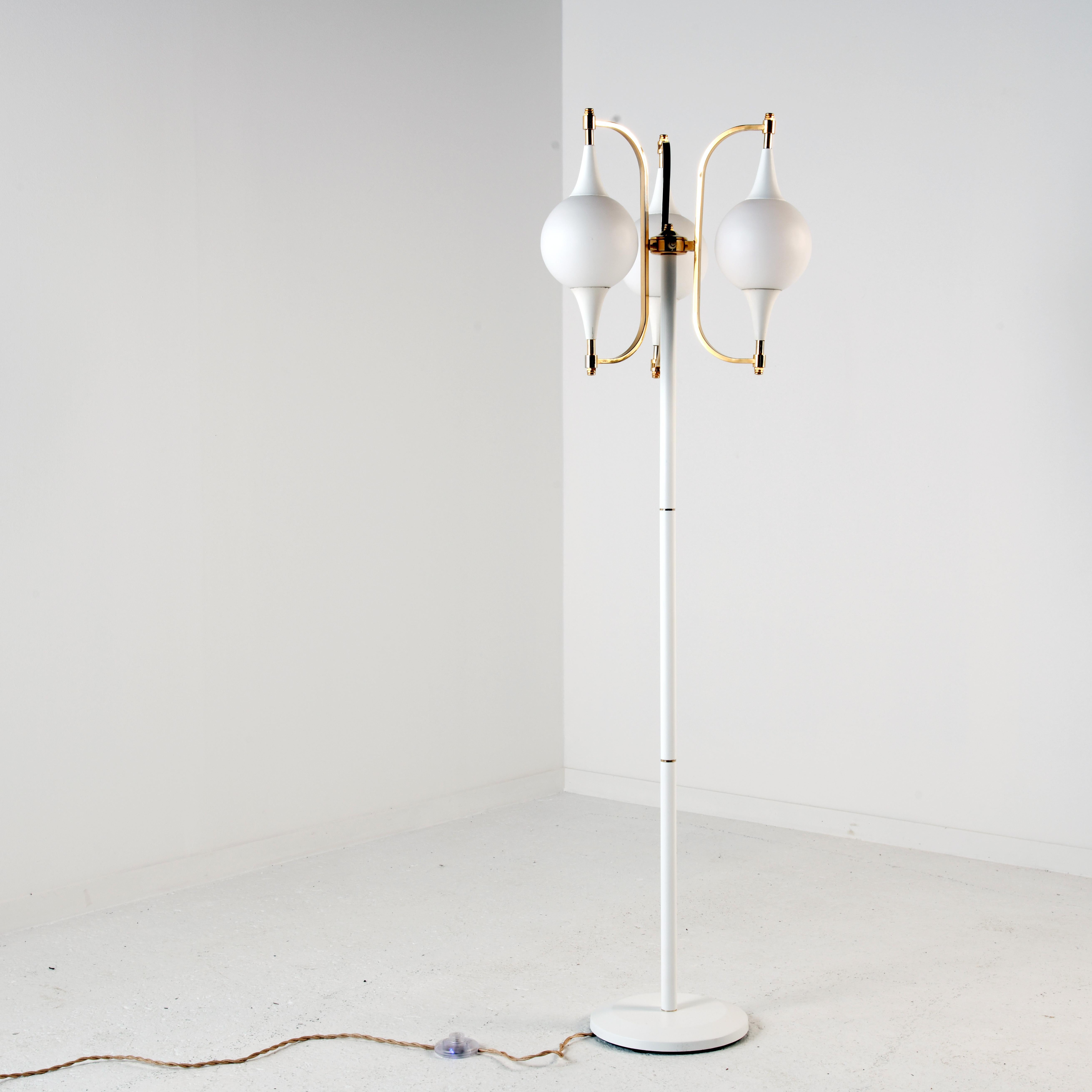 Frosted Vintage space age lamp floor, white iron and glass with brass parts, 3 lights For Sale