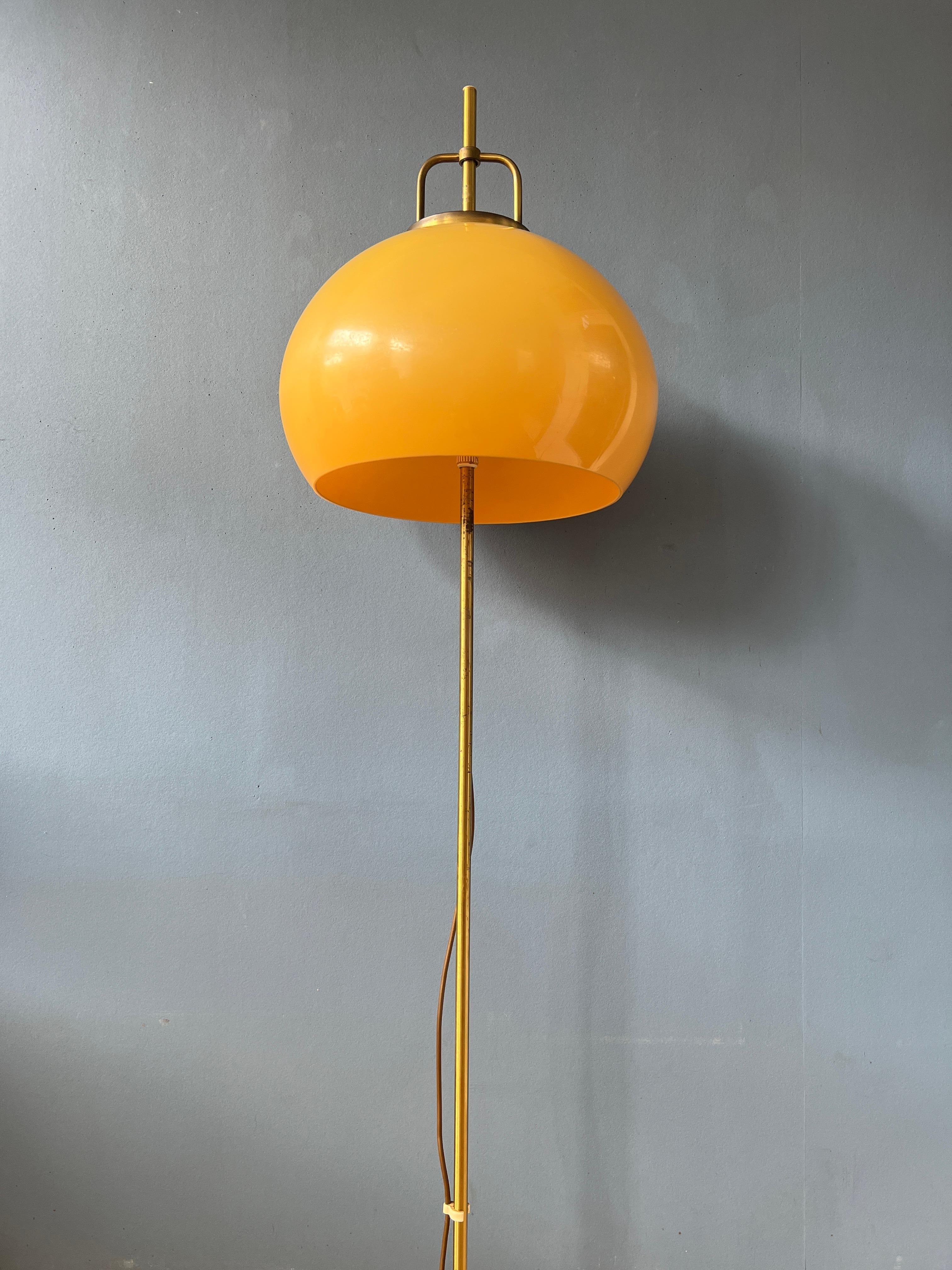 Vintage Space Age Light Guzzini Lucerna Floor Lamp, Mid Century 70s 4