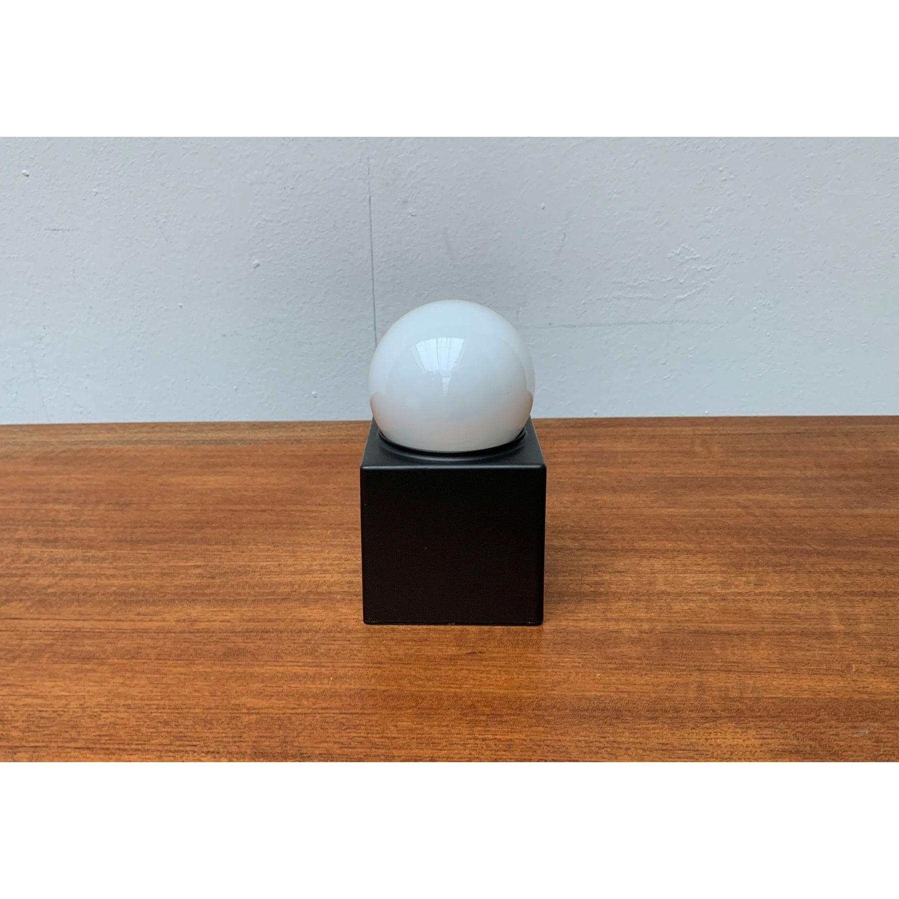 Vintage Space Age Minimalist Table from Philips For Sale 2